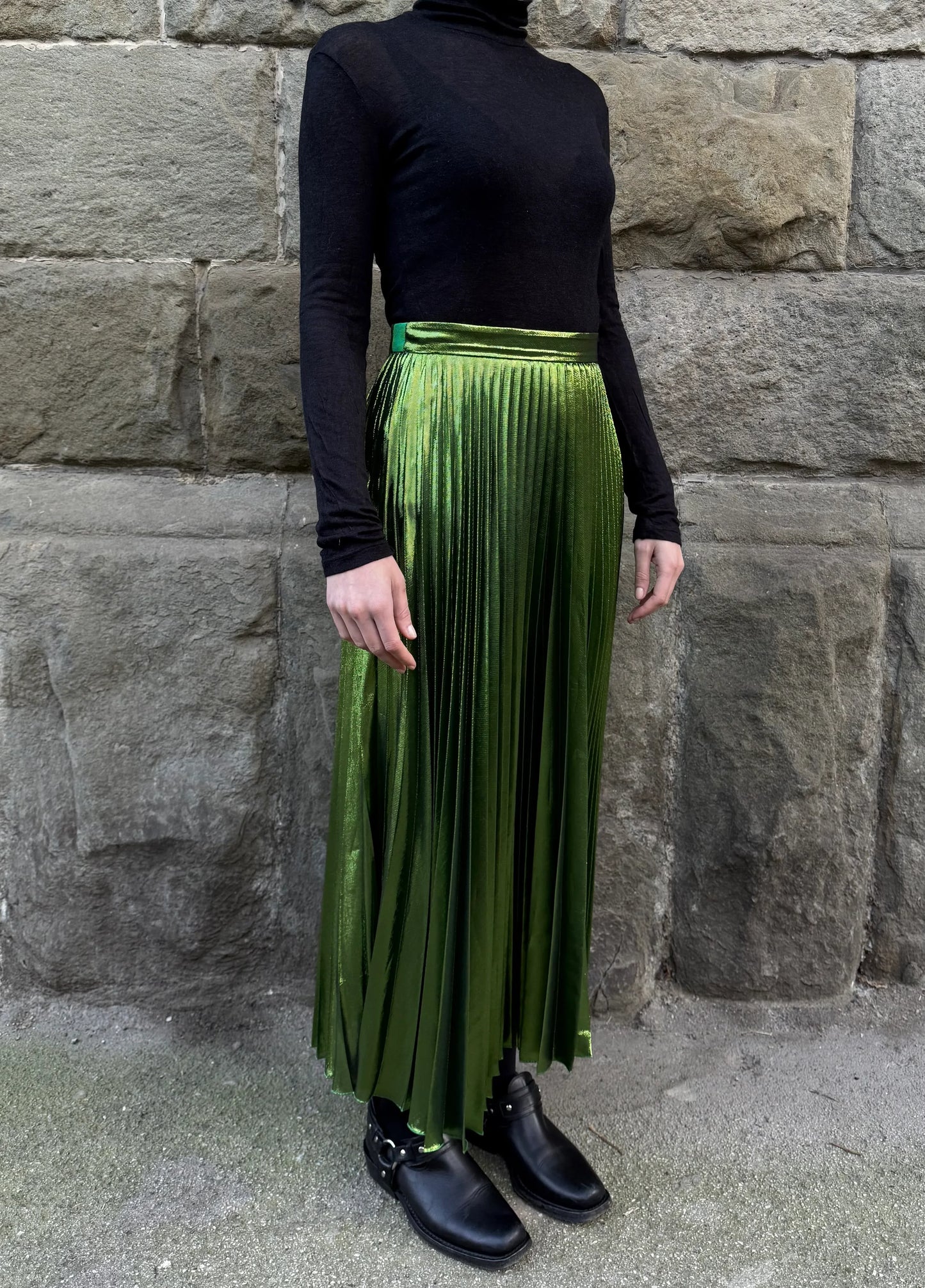 Gucci-Gonna-Lunga-Plissettata-Verde-Smeraldo-Metallizzato-69720368349508 - Pally Vintage Closet