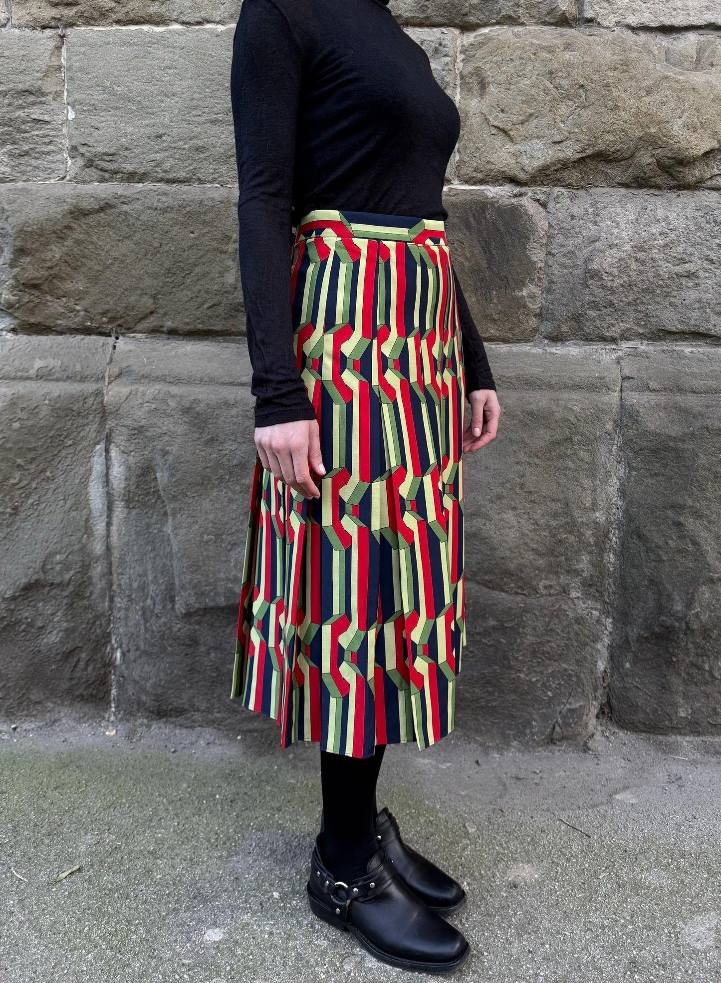 Gucci-Gonna-Midi-con-Motivo-Geometrico-Ottico-Multicolore-69720295768388 - Pally Vintage Closet