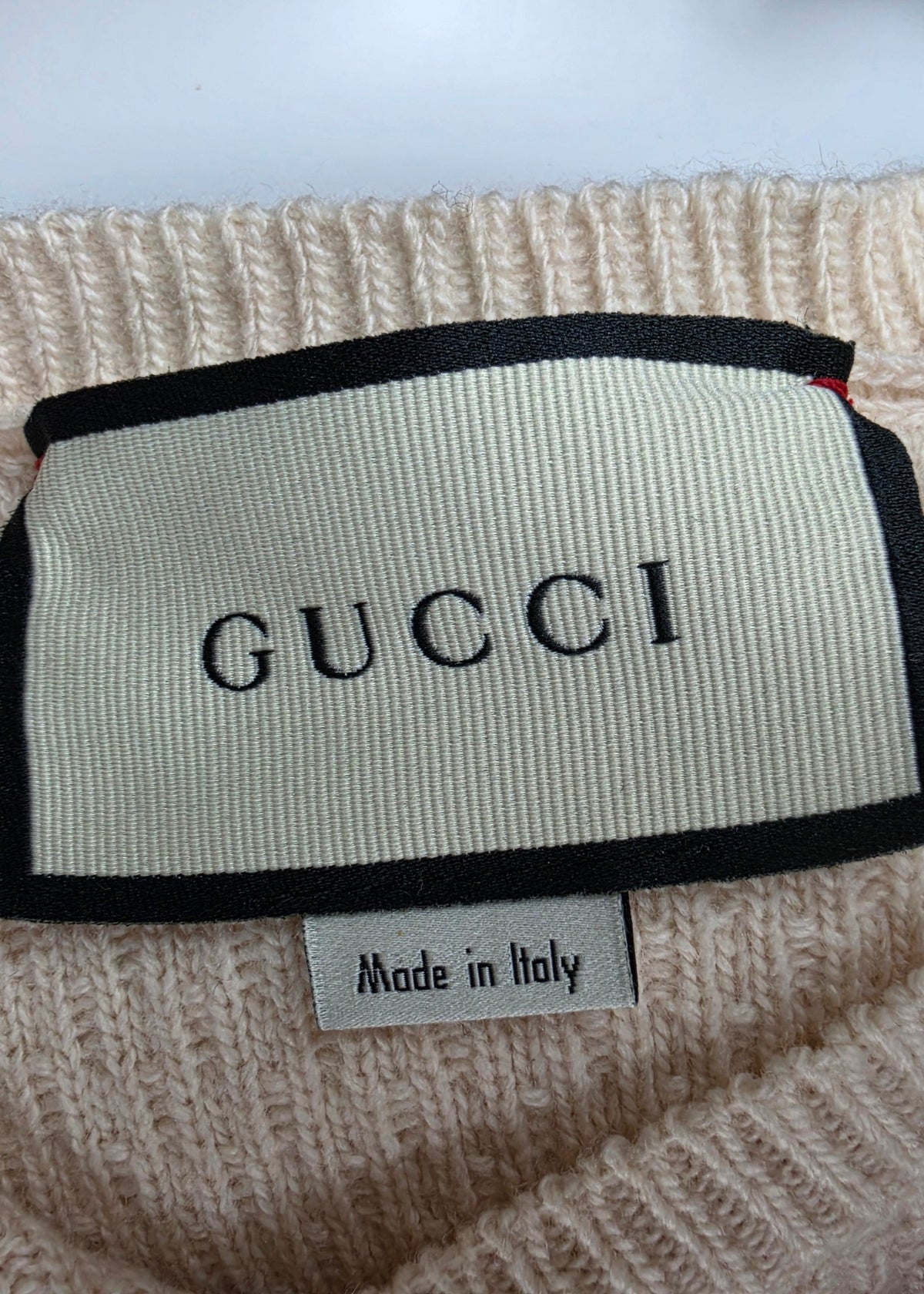 Gucci Maglioncino a Maniche Corte in Lana GG Apple Rosa Pallido - Pally Vintage Closet