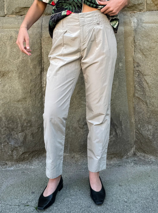 Gucci-Pantaloni-Chinos-Vintage-by-Frida-Giannini-con-Dettaglio-Morsetto-Beige-70300489744708 - Pally Vintage Closet