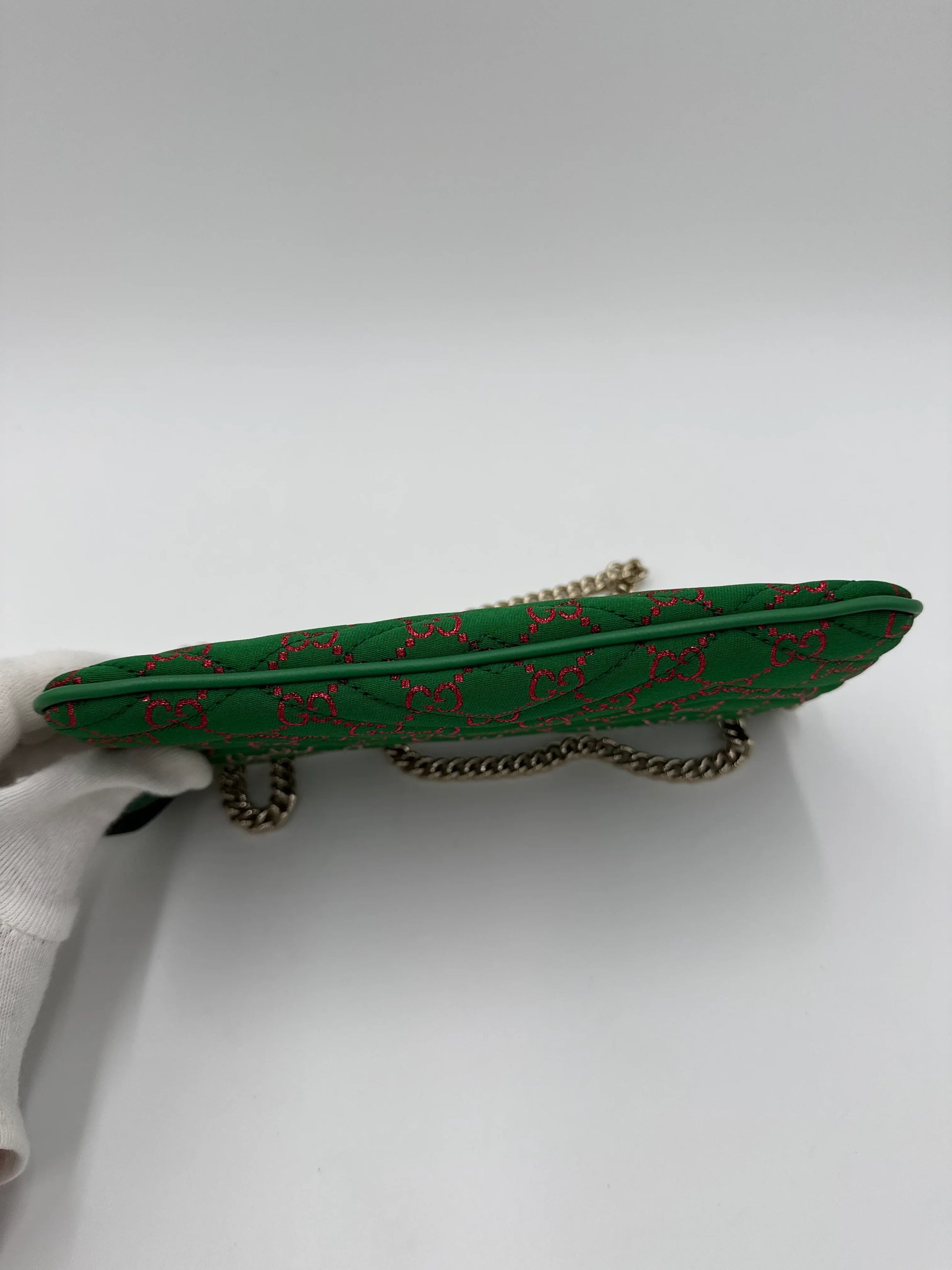Gucci-Pochette-GG-Marmont-Mini-Matelass-in-Tessuto-Verde-70314469589316 - Pally Vintage Closet