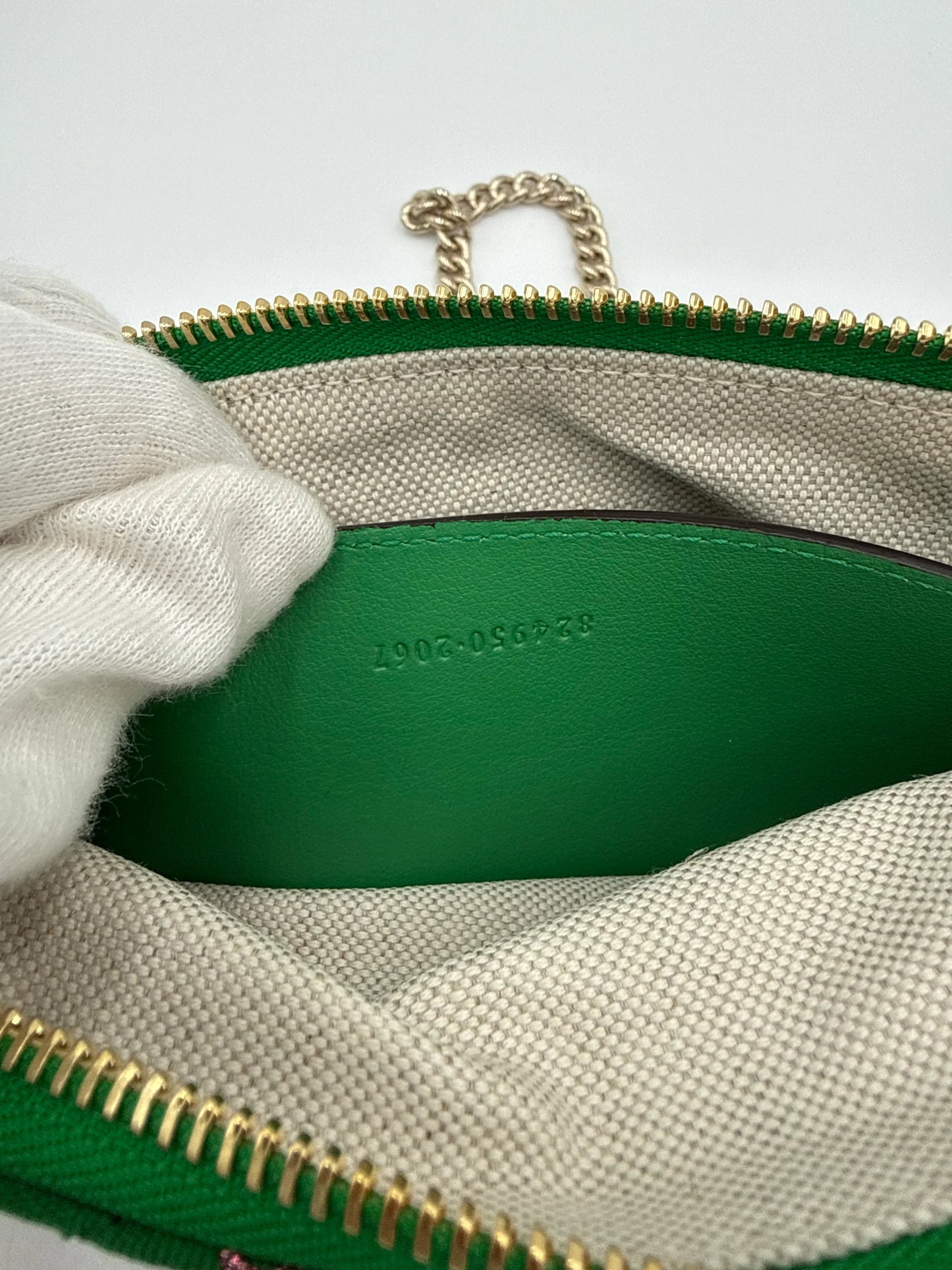 Gucci-Pochette-GG-Marmont-Mini-Matelass-in-Tessuto-Verde-70314469720388 - Pally Vintage Closet