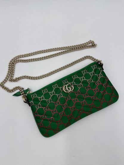 Gucci-Pochette-GG-Marmont-Mini-Matelass-in-Tessuto-Verde-70314469916996 - Pally Vintage Closet