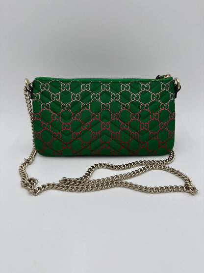 Gucci-Pochette-GG-Marmont-Mini-Matelass-in-Tessuto-Verde-70314469949764 - Pally Vintage Closet