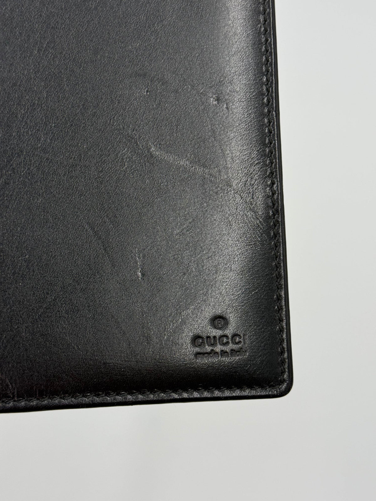 Gucci Portafoglio Lungo Breast Pocket con Logo Impresso Nero - Pally Vintage Closet