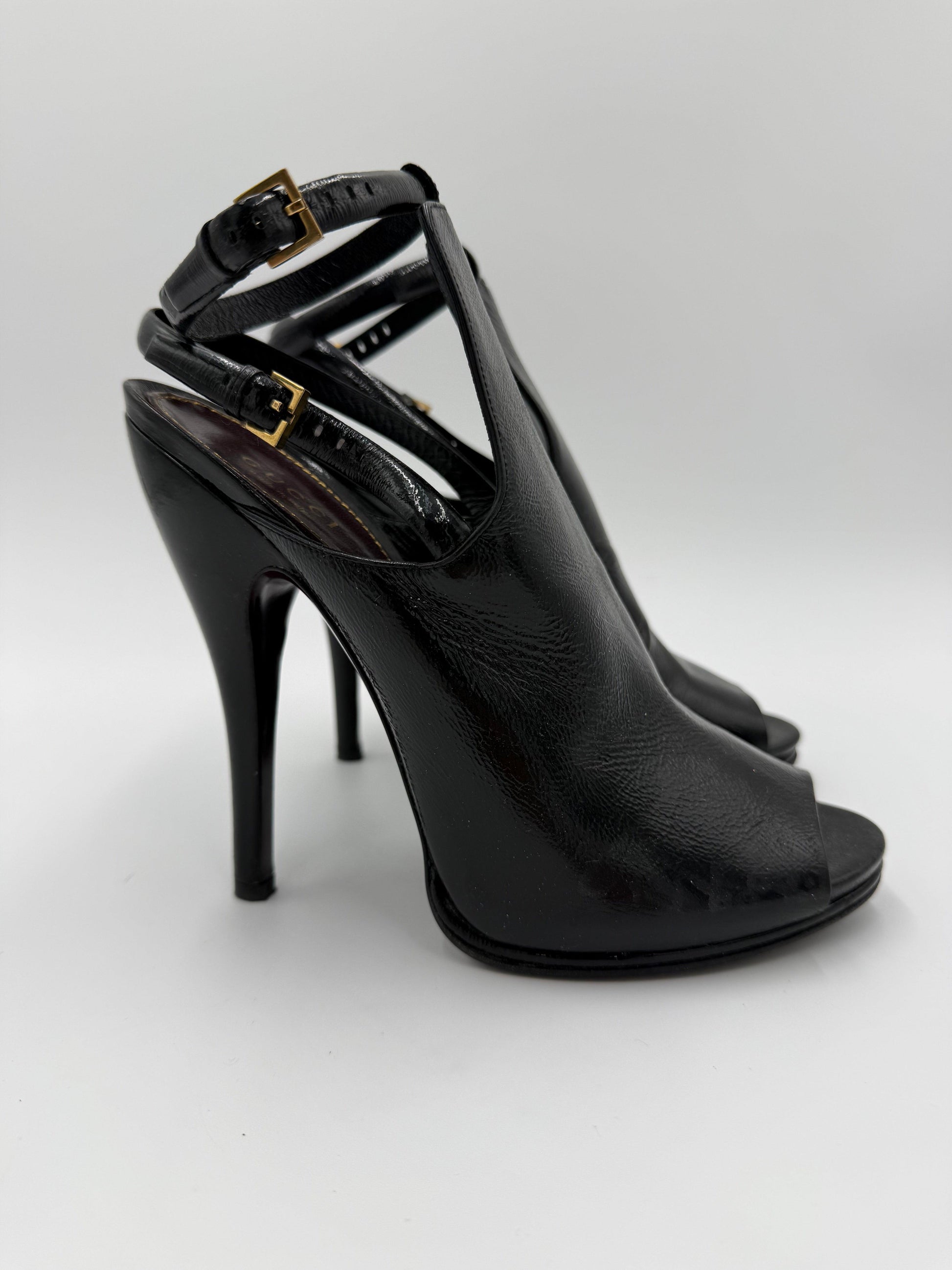 Gucci-Sandali-Platform-Vintage-by-Tom-Ford-in-Pelle-Verniciata-Nera-70493935894852 - Pally Vintage Closet
