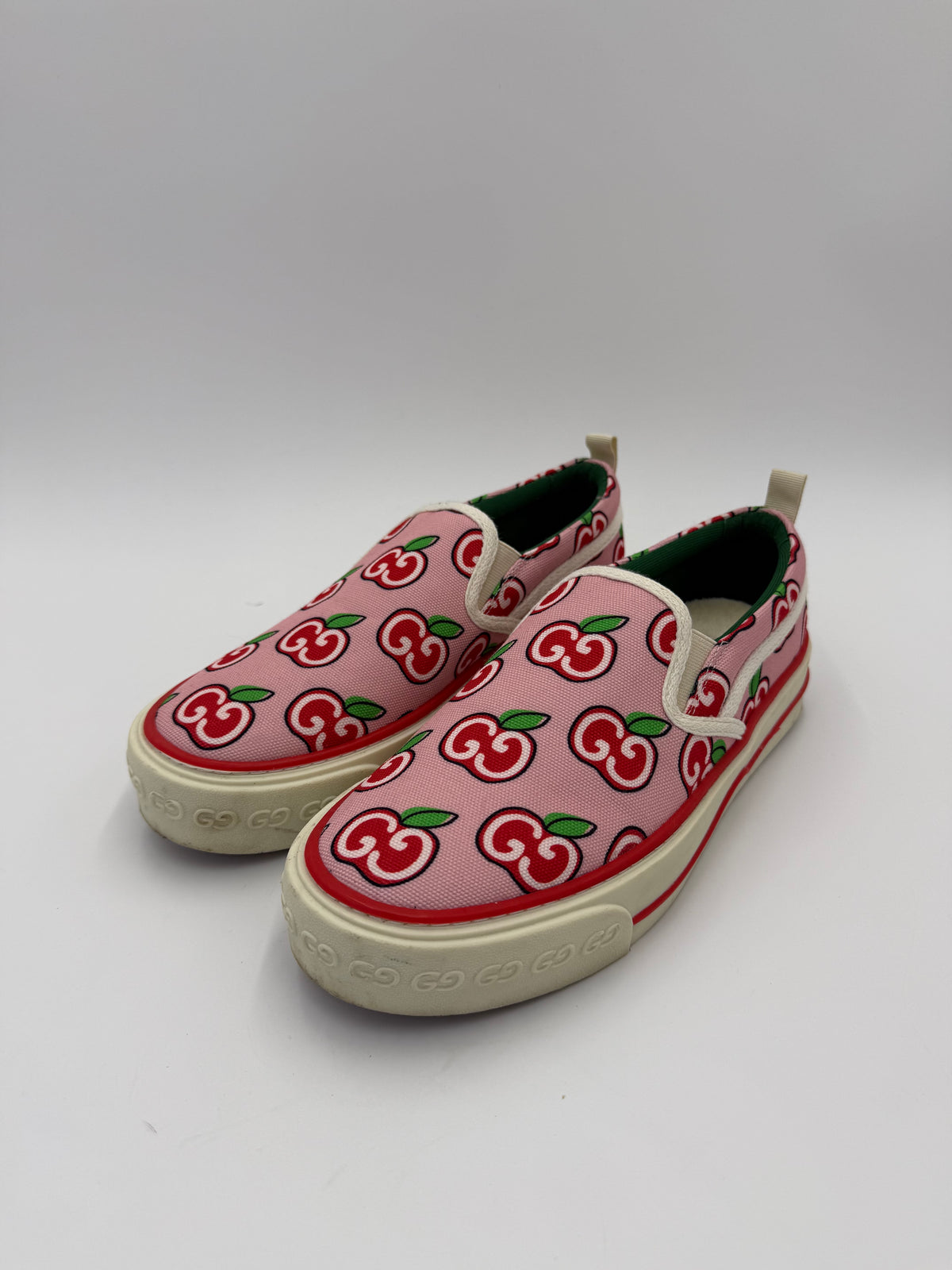 Gucci Slip-on Tennis 1977 con Stampa Apple GG Rosa - Pally Vintage Closet