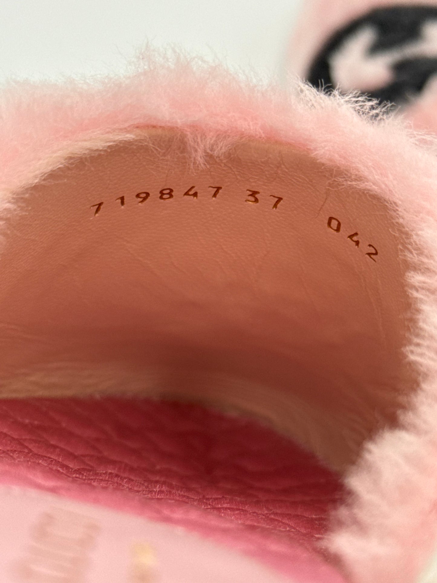 Gucci Slippers Sabot Plush by Alessandro Michele Rosa