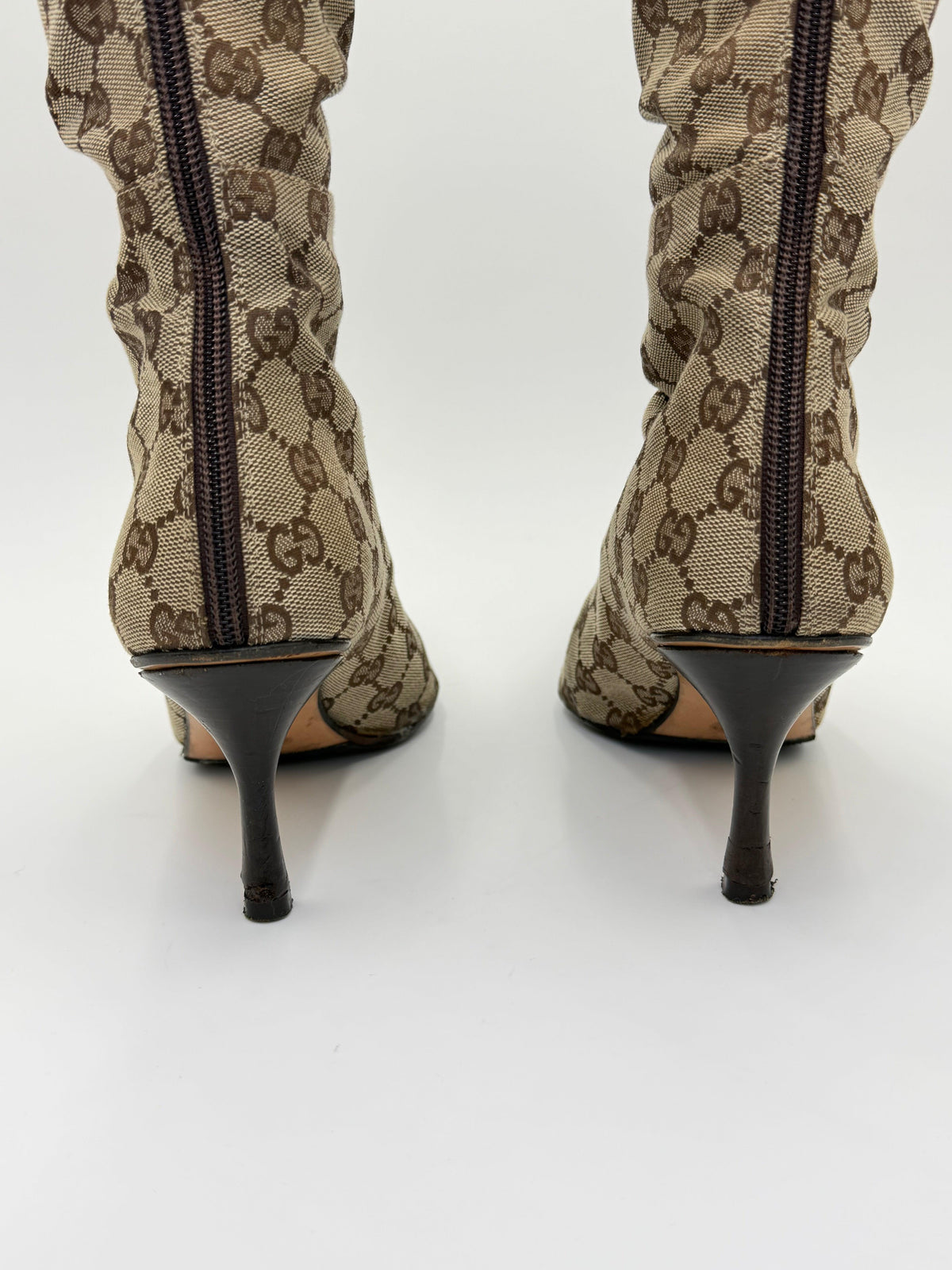 Gucci Stivali al Ginocchio Vintage by Tom Ford GG Monogram Canvas Beige - Pally Vintage Closet
