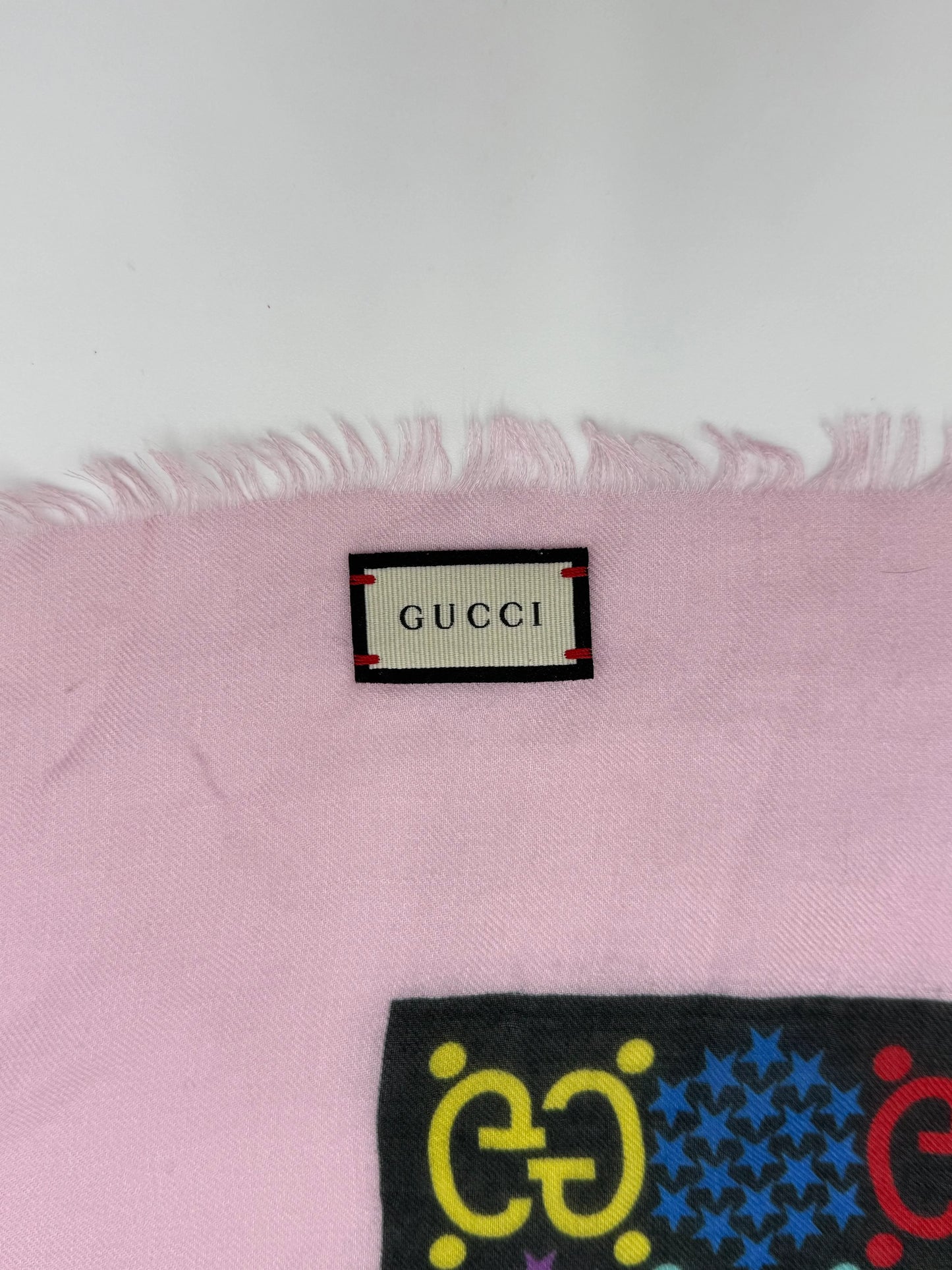 Gucci-Stola-in-Misto-Seta-GG-Psychedelic-Rosa-70031214772548 - Pally Vintage Closet