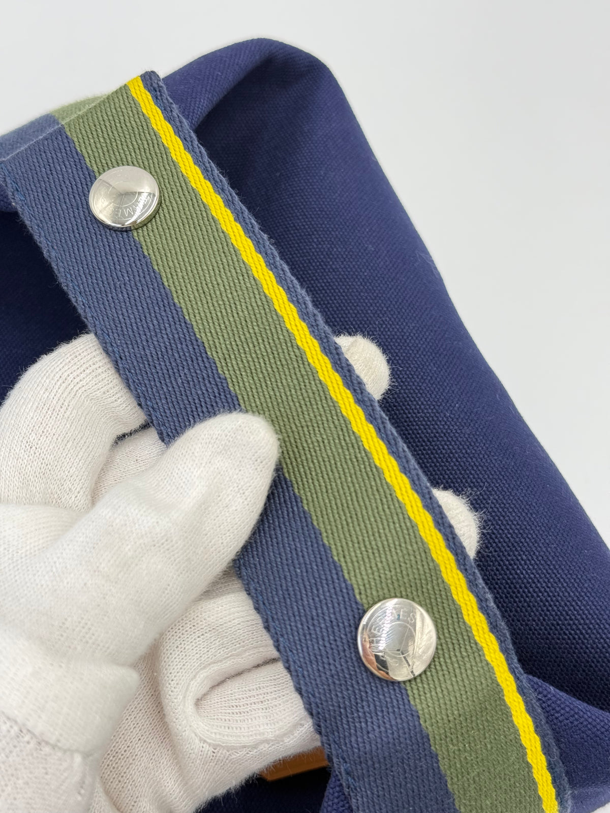 Hermès Pouch Bride-à-Brac H Pavillon PM Bleu Marine - Pally Vintage Closet