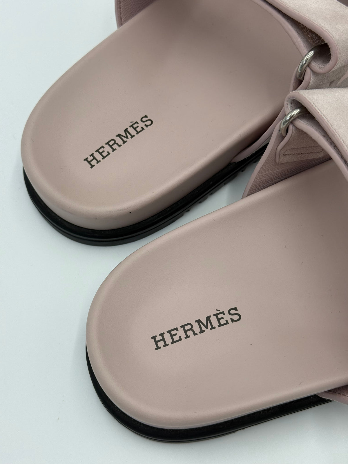 Hermès Sandali Chypre in Camoscio Rose Porcelaine - Pally Vintage Closet