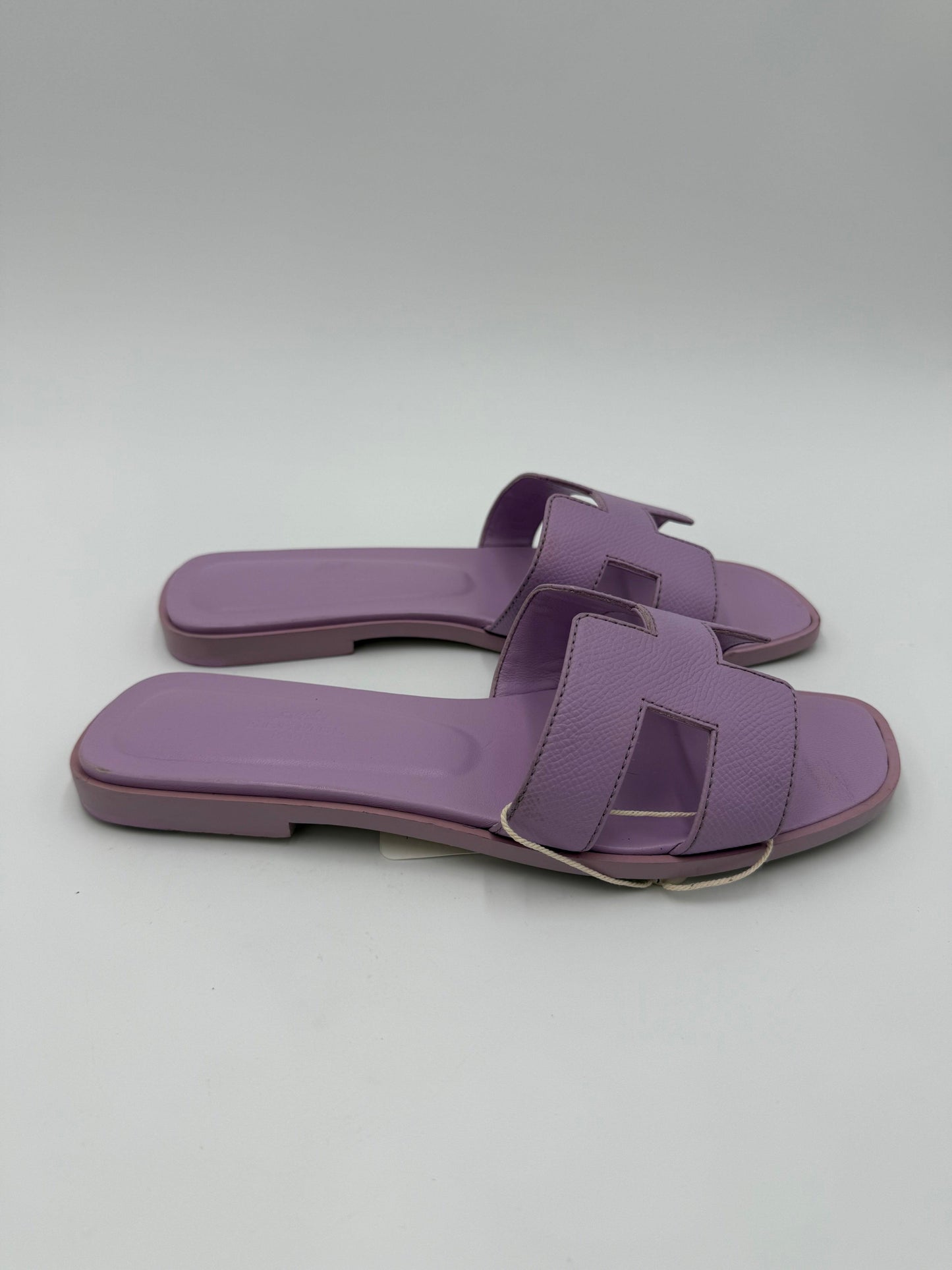 Hermès Oran Sandals in Violet Amethyst Epsom Leather