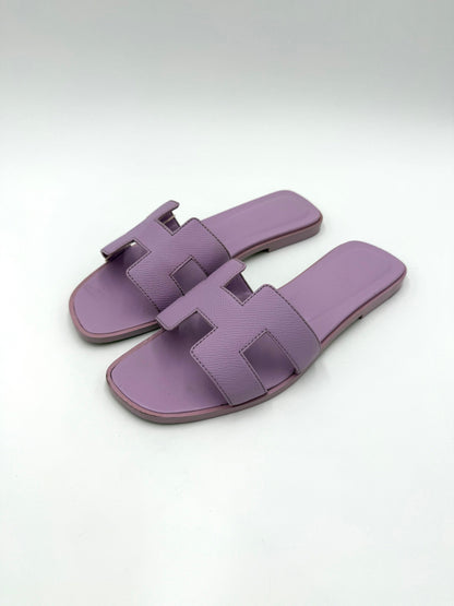 Hermès Oran Sandals in Violet Amethyst Epsom Leather
