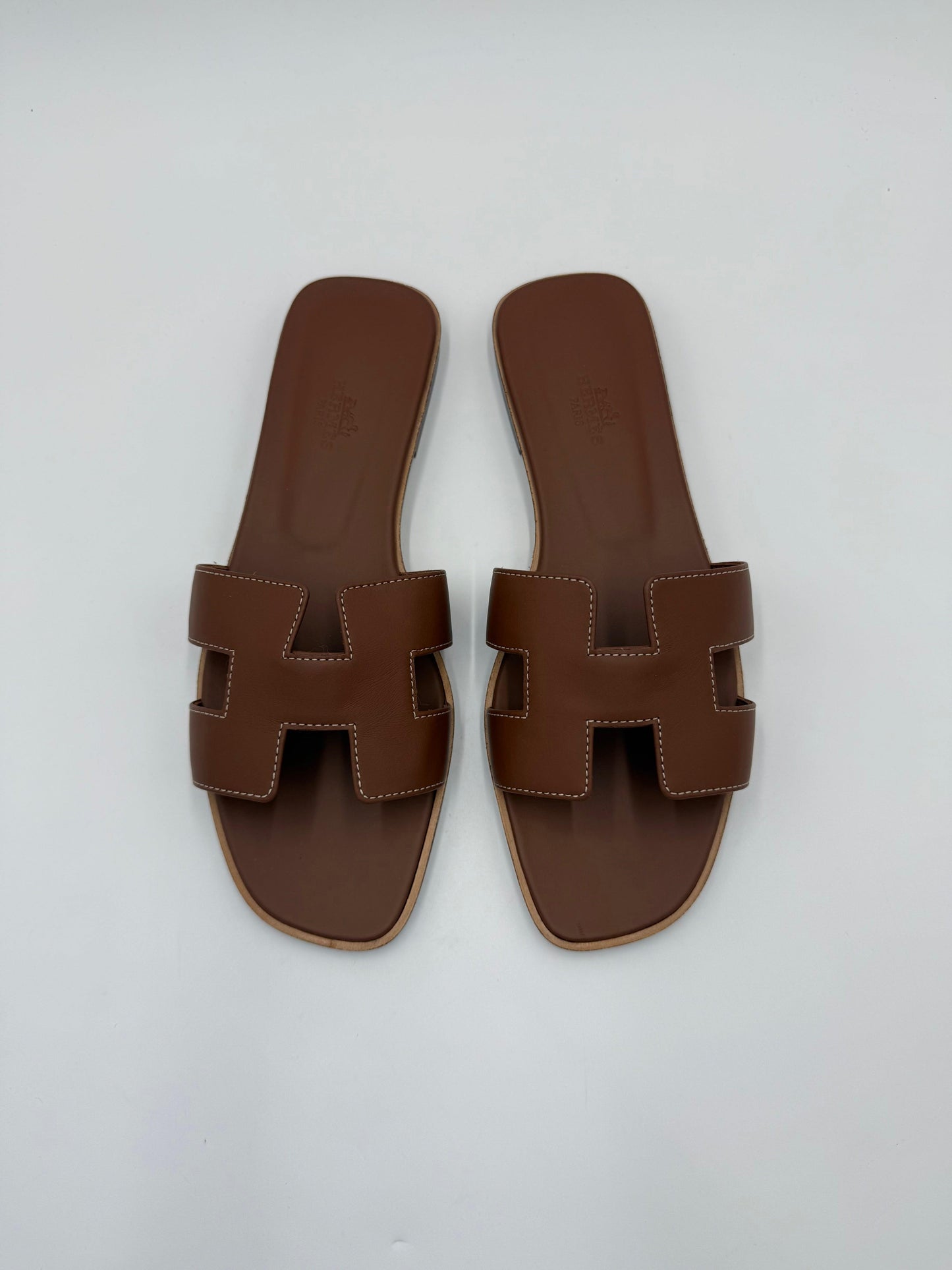 Hermès Sandali Oran in Pelle Gold Marrone - Pally Vintage Closet