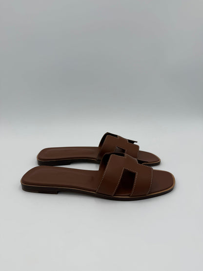 Hermès Sandali Oran in Pelle Gold Marrone - Pally Vintage Closet