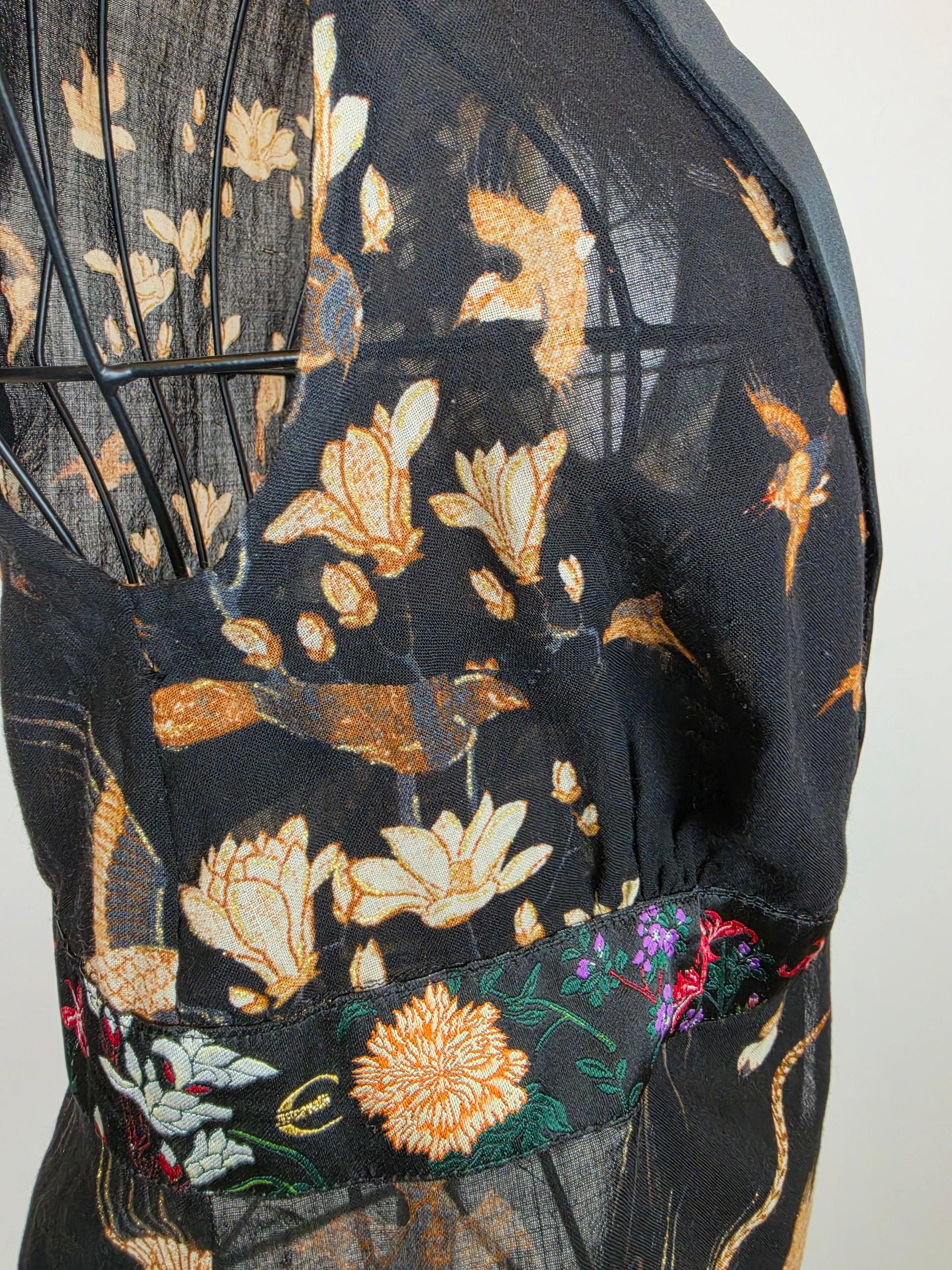 Just Cavalli Blusa Smanicata Vintage Stampa Orientale Nera - Pally Vintage Closet