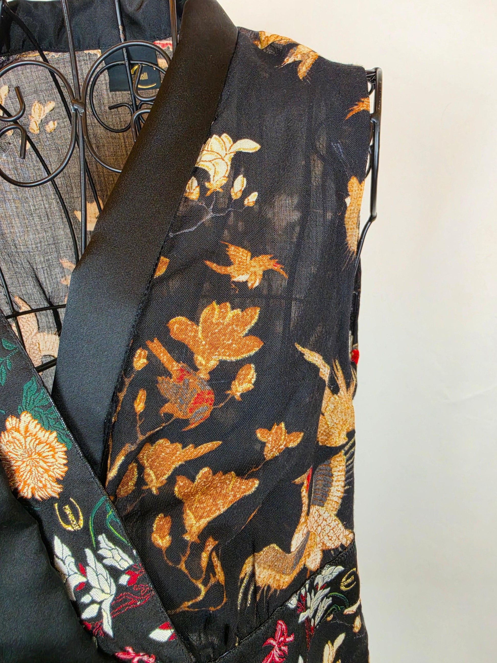 Just Cavalli Blusa Smanicata Vintage Stampa Orientale Nera - Pally Vintage Closet