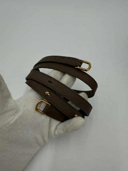 Loro-Piana-Borsa-Extra-Pocket-L19-Pelle-di-Struzzo-Taupe-70314483024196 - Pally Vintage Closet