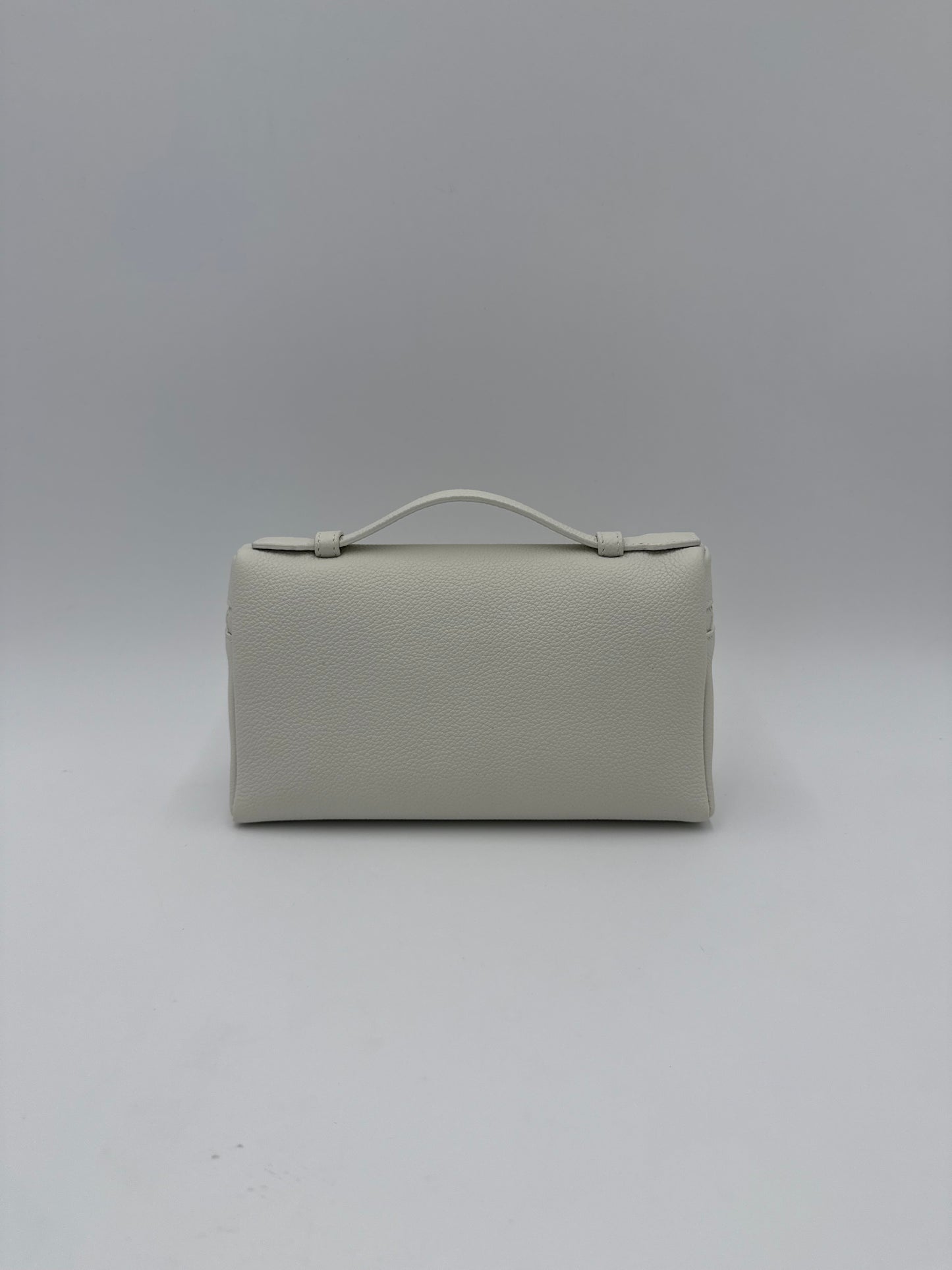 Loro Piana Borsa Extra Pocket L19 Pelle di Vitello Martellata Bianca - Pally Vintage Closet