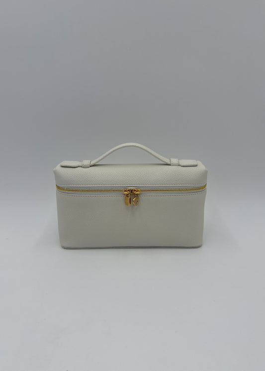 Loro Piana Borsa Extra Pocket L19 Pelle di Vitello Martellata Bianca