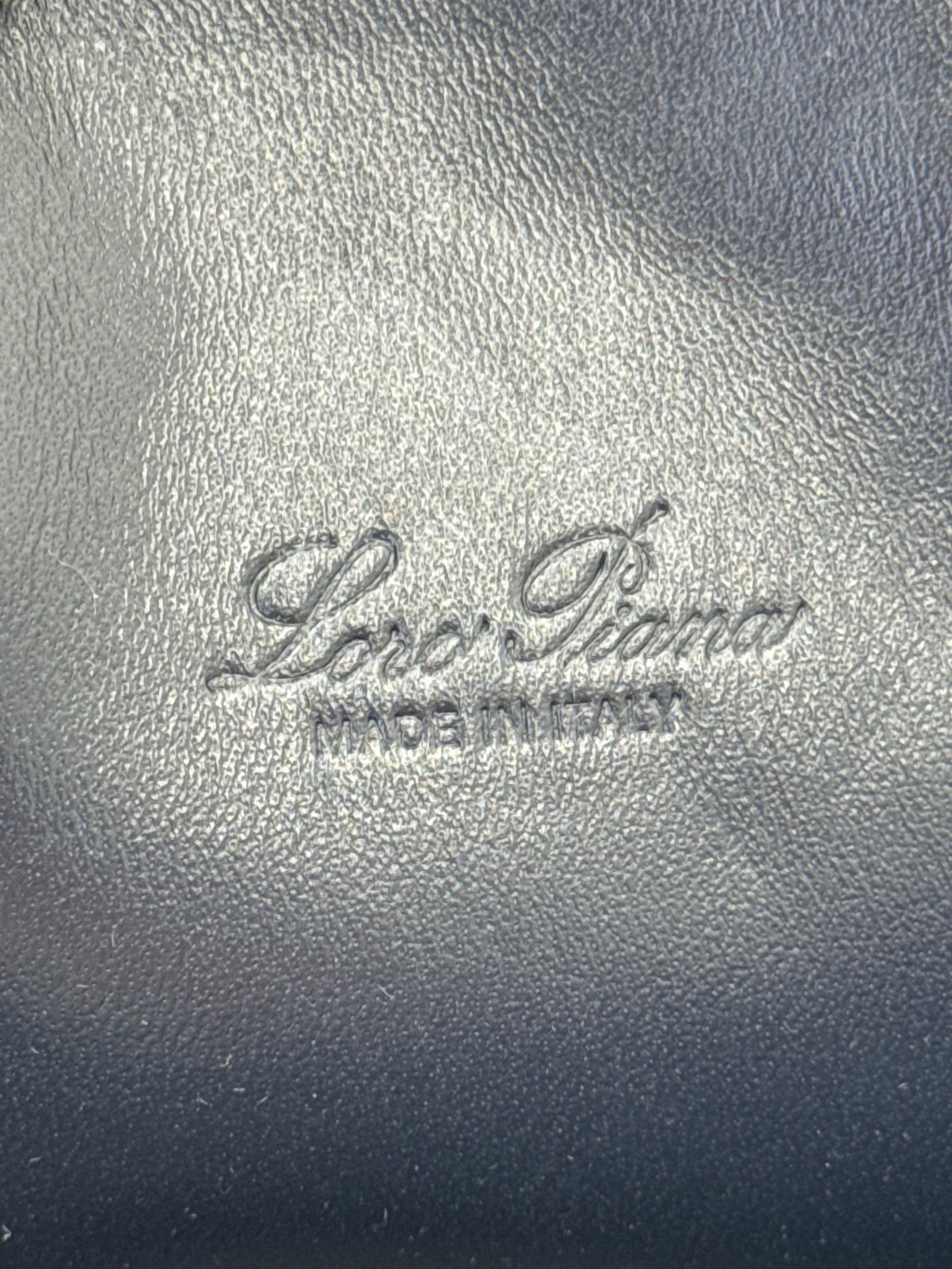 Loro Piana Borsa Extra Pocket L19 Pelle di Vitello Martellata Blu Navy - Pally Vintage Closet