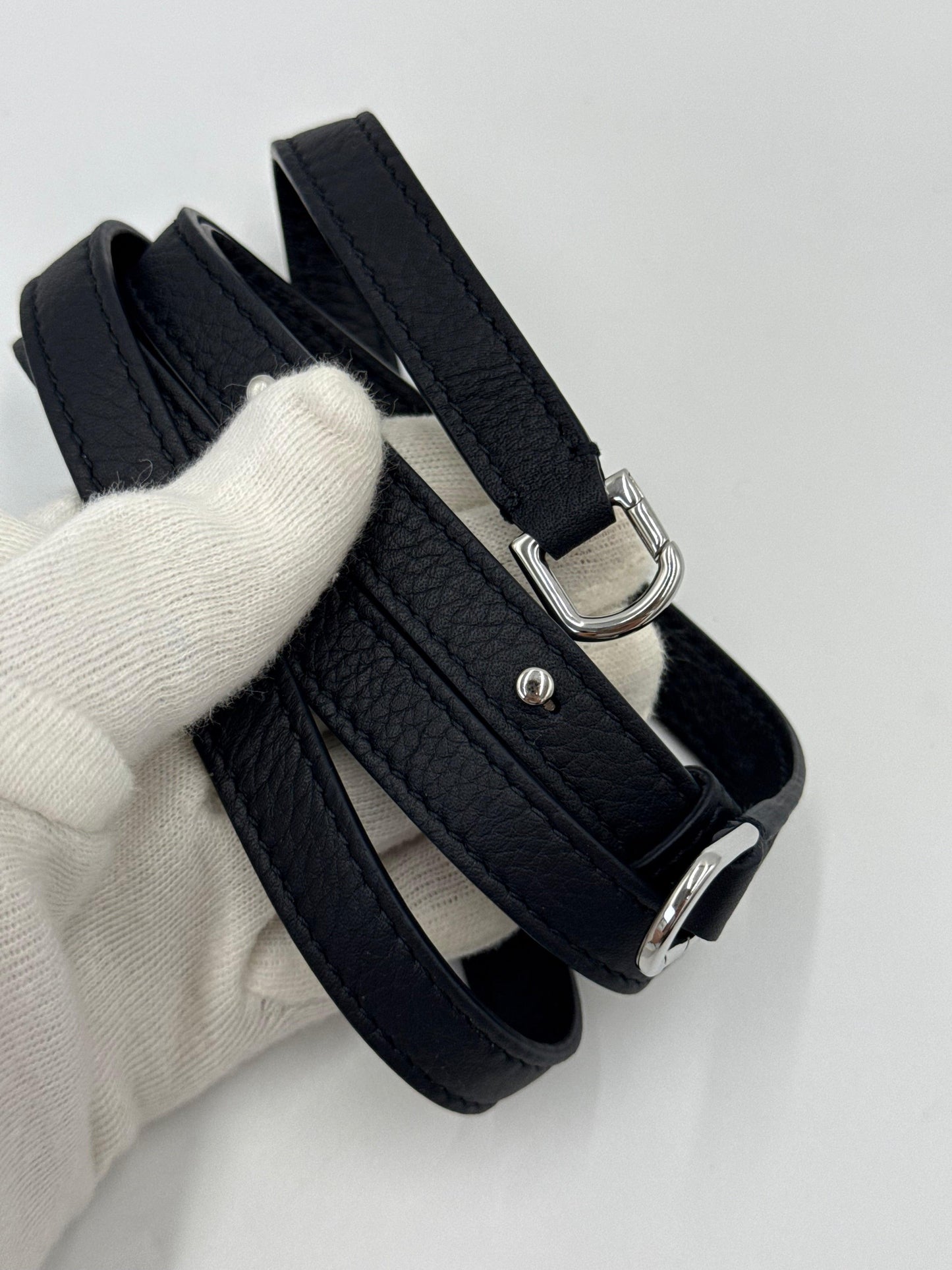 Loro Piana Borsa Extra Pocket L19 Pelle di Vitello Martellata Blu Navy - Pally Vintage Closet