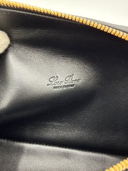 Loro-Piana-Borsa-Extra-Pocket-L19-Pelle-di-Vitello-Martellata-Nera-70314477814084 - Pally Vintage Closet