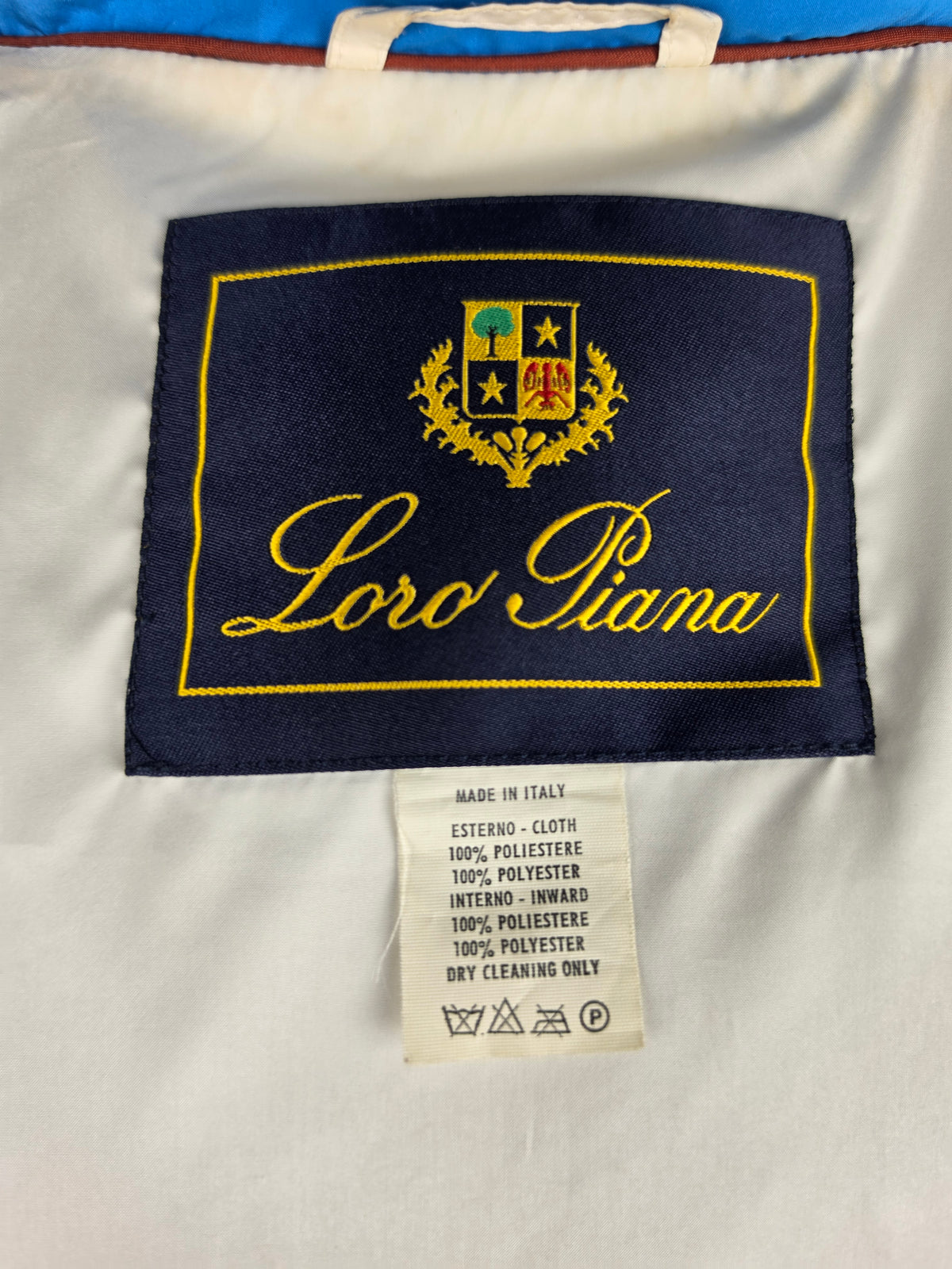 Loro Piana Piumino Vintage con Cappuccio Azzurro - Pally Vintage Closet