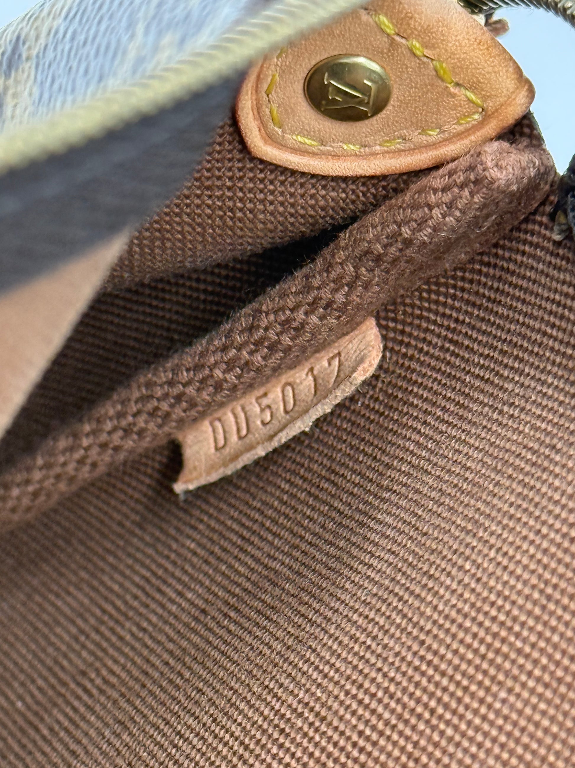 Louis Vuitton Borsa Eva Clutch Monogram Canvas Marrone - Pally Vintage Closet