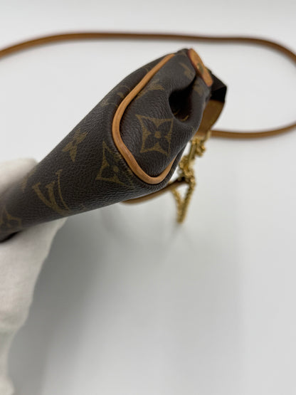 Louis Vuitton Borsa Eva Clutch Monogram Canvas Marrone - Pally Vintage Closet