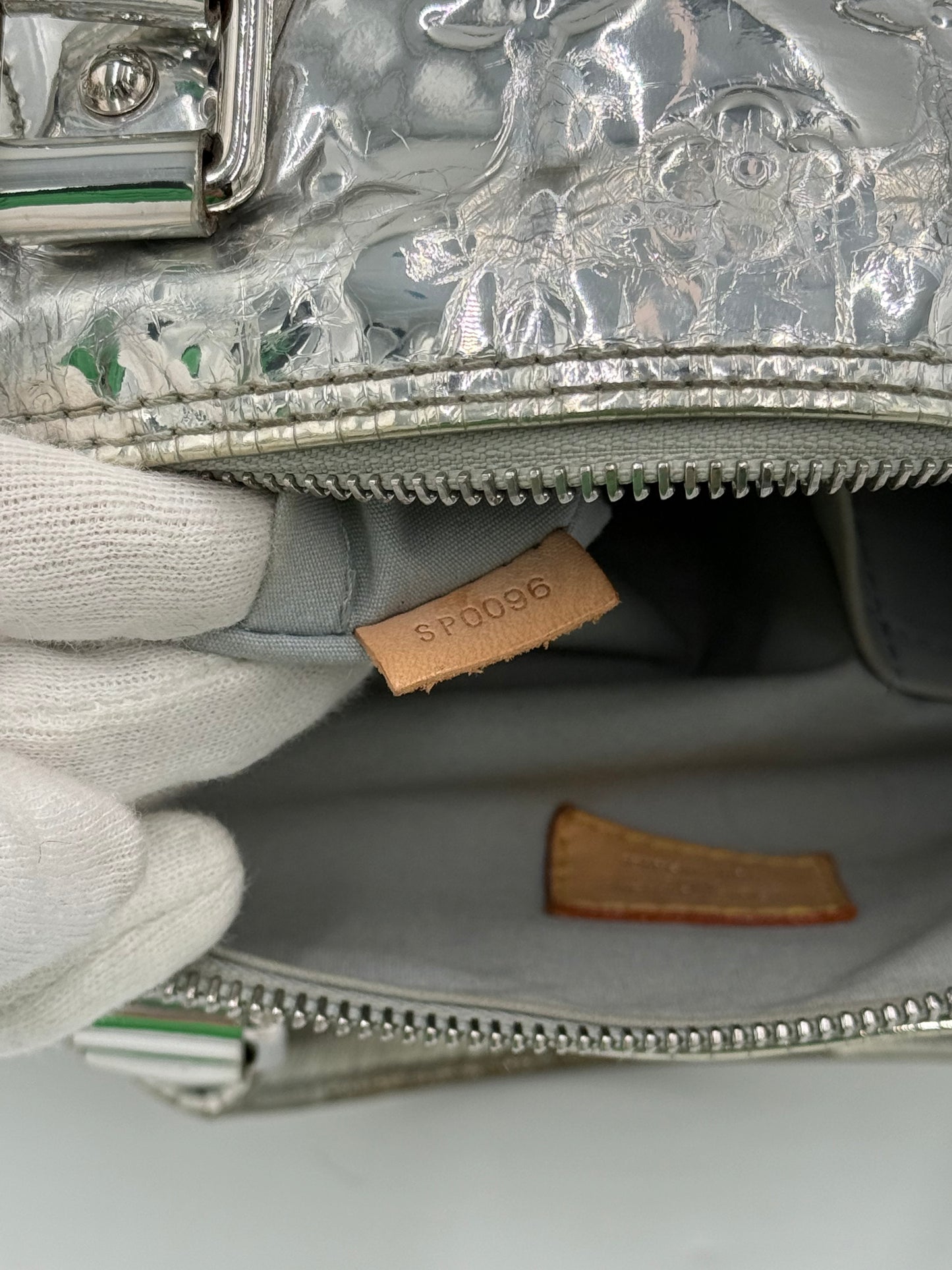 Louis Vuitton Borsa Speedy 35 Limited Edition Monogram Miroir Silver - Pally Vintage Closet