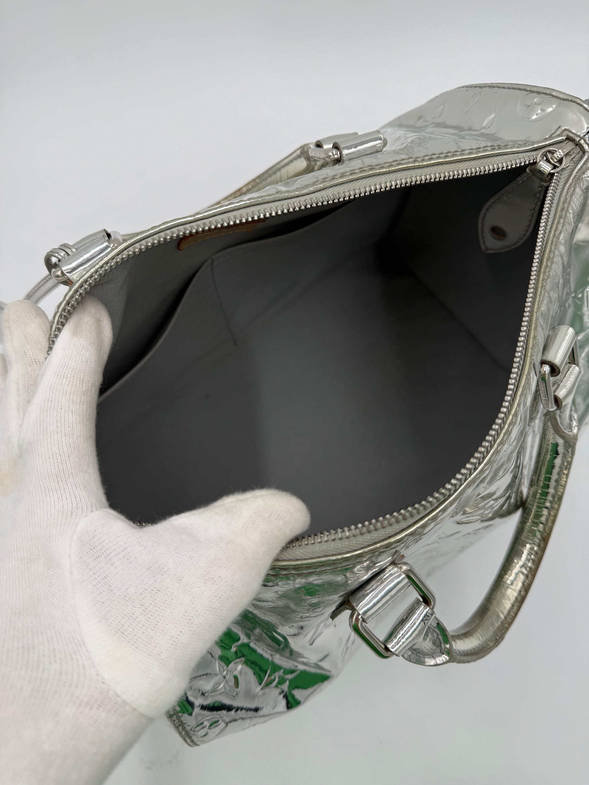 Louis Vuitton Borsa Speedy 35 Limited Edition Monogram Miroir Silver - Pally Vintage Closet