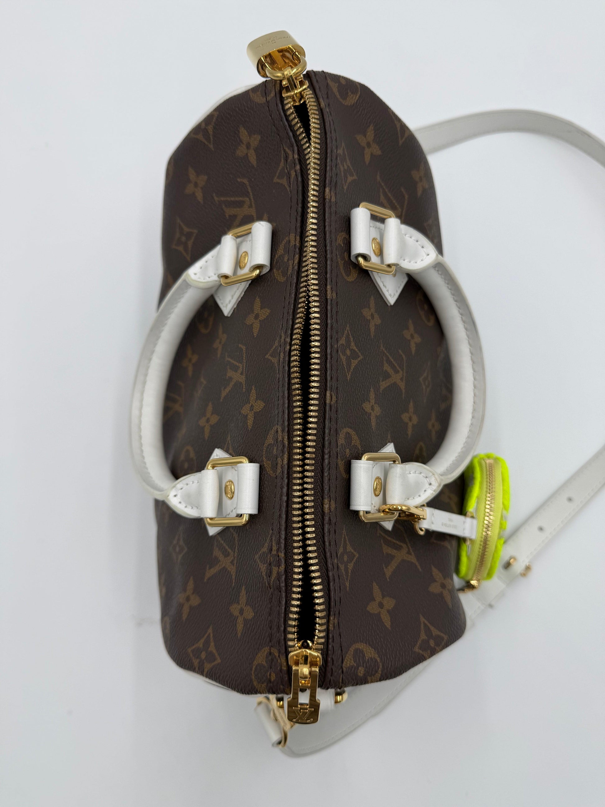 Louis-Vuitton-Borsa-Speedy-Bandouli-re-25-Collezione-Limited-Edition-LV-Match-2022-Monogram-70563817226564 - Pally Vintage Closet