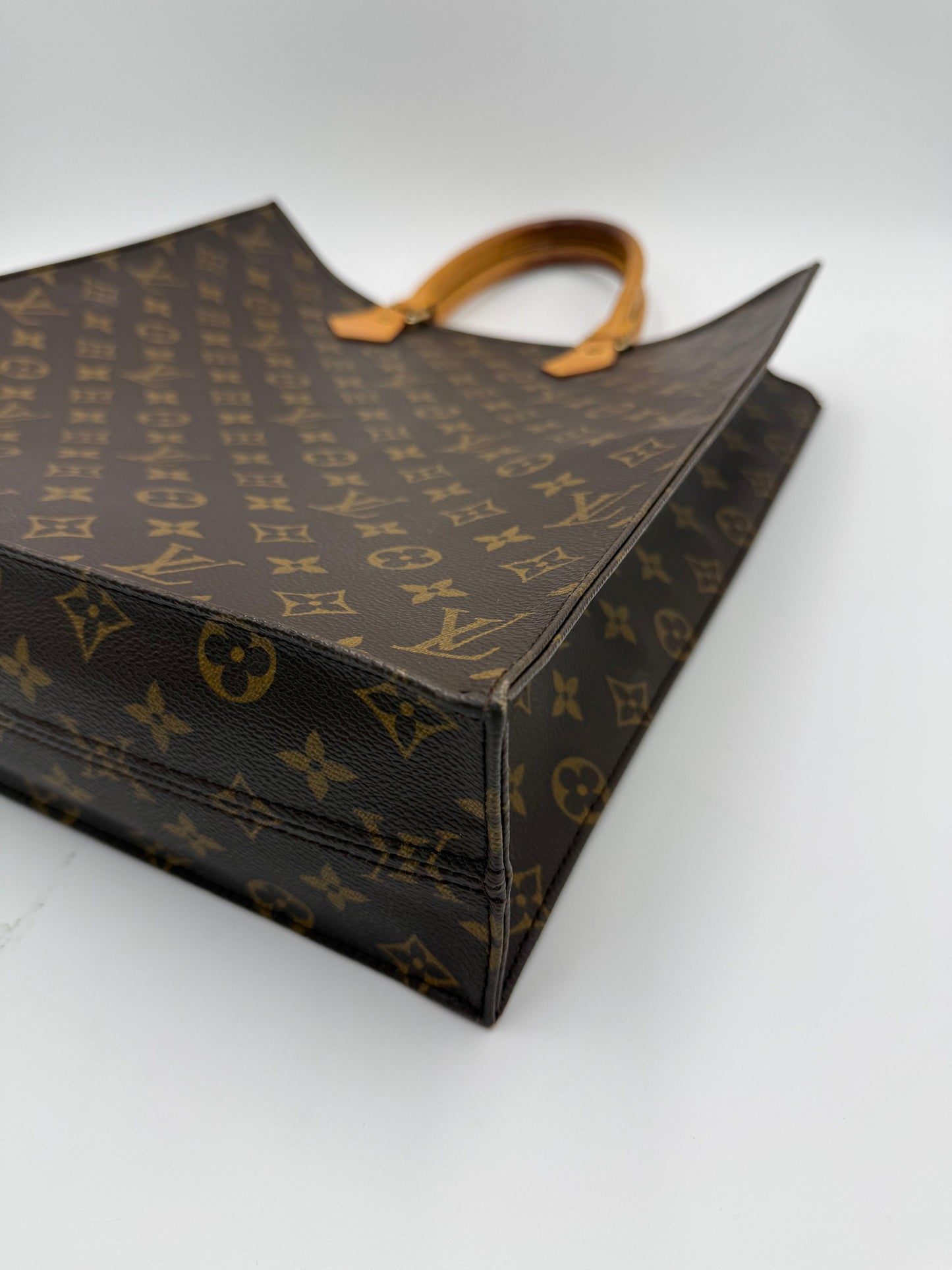 Louis Vuitton Sac Plat Vintage Monogram Brown Handbag