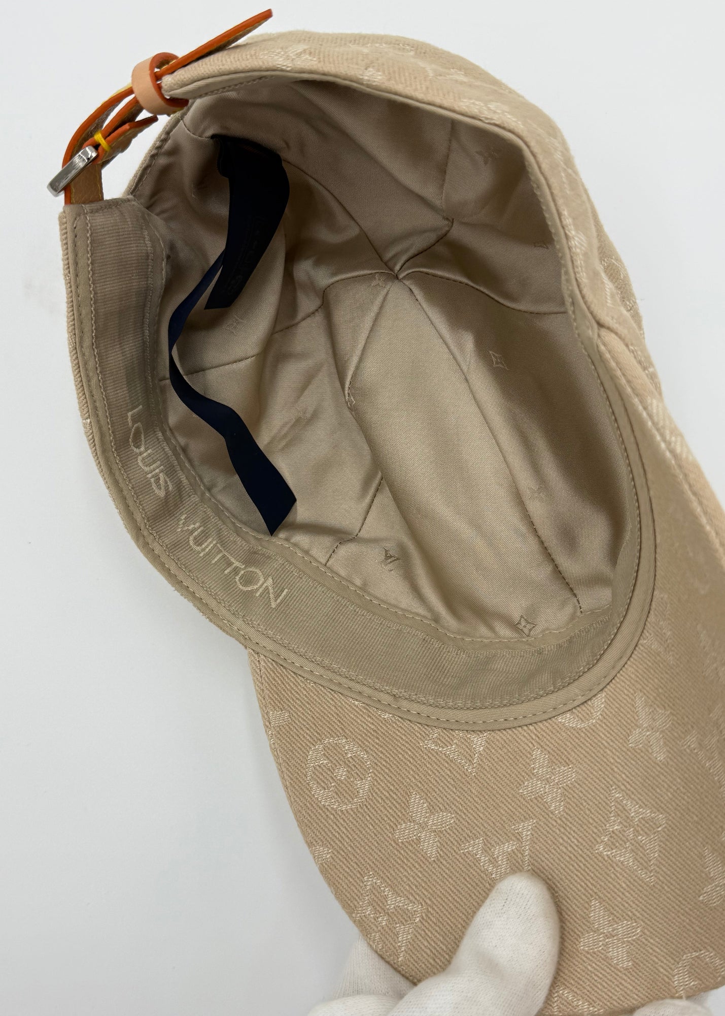 Louis Vuitton Cappello Monogram Denim Beige