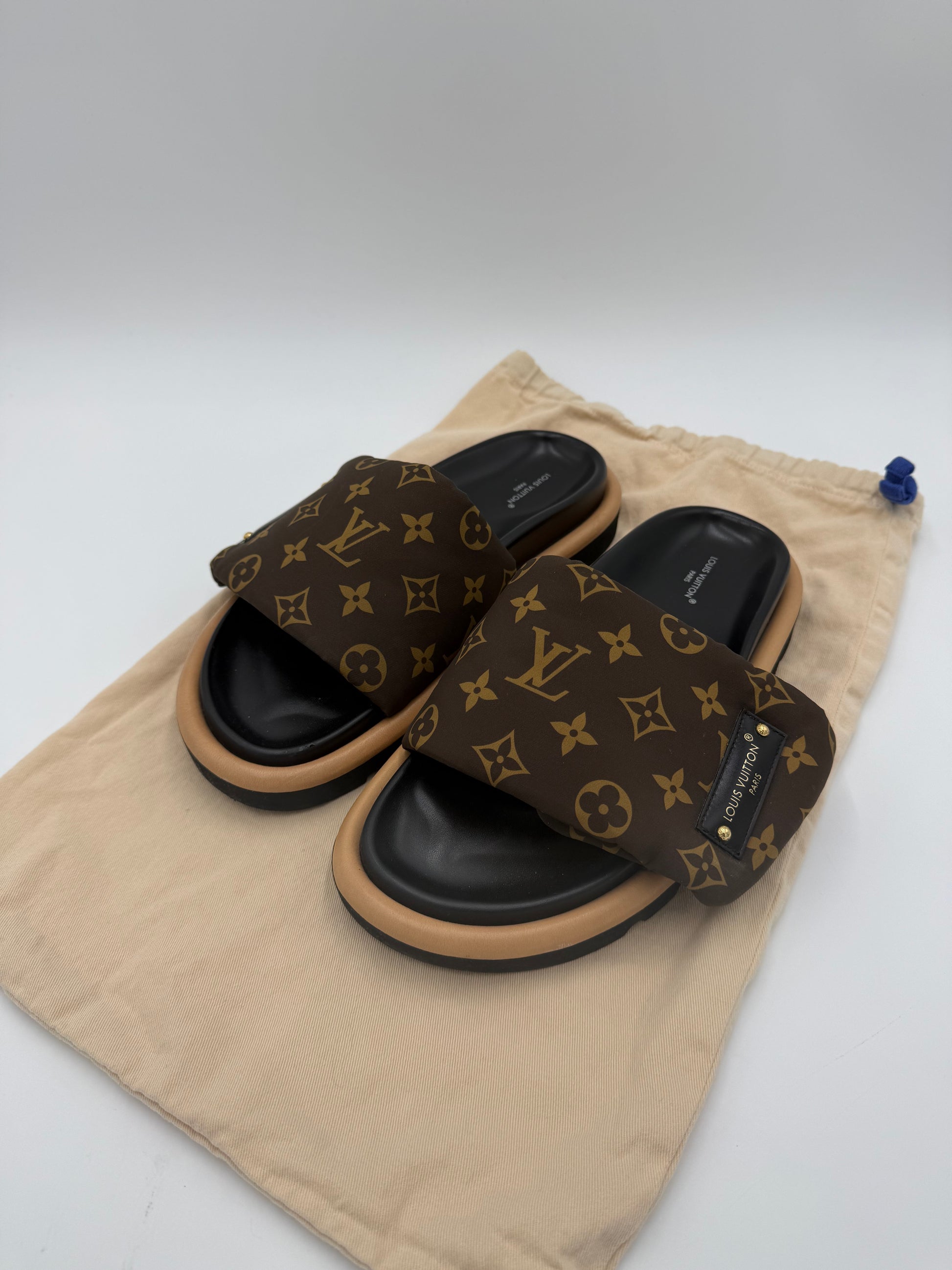Louis Vuitton Mule Bassa Pool Pillow Monogram Marrone e Nero - Pally Vintage Closet