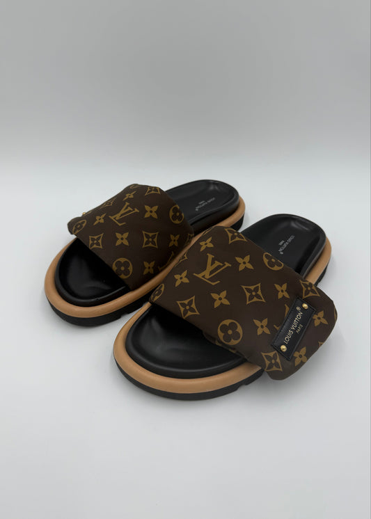 Louis Vuitton Mule Bassa Pool Pillow Monogram Marrone e Nero - Pally Vintage Closet