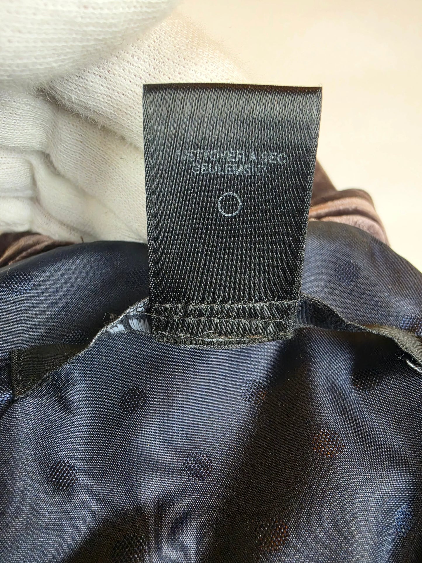 F0A9AE95-34CA-4048-B37E-5E219942F21C - Pally Vintage Closet