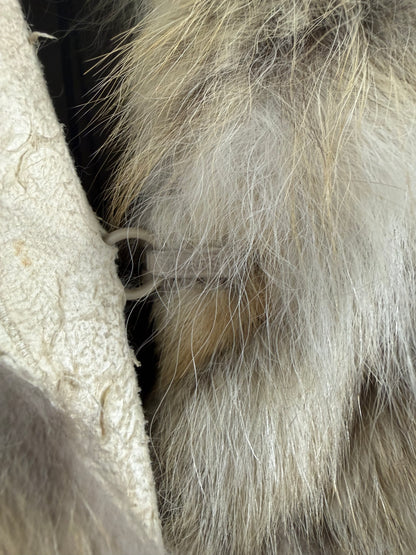 Milona Cappotto Pelliccia Reversibile in Vero Coyote e Pelle Beige e Bianco - Pally Vintage Closet