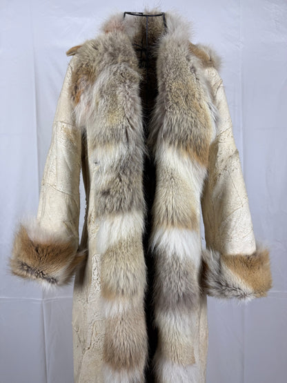 Milona Cappotto Pelliccia Reversibile in Vero Coyote e Pelle Beige e Bianco - Pally Vintage Closet
