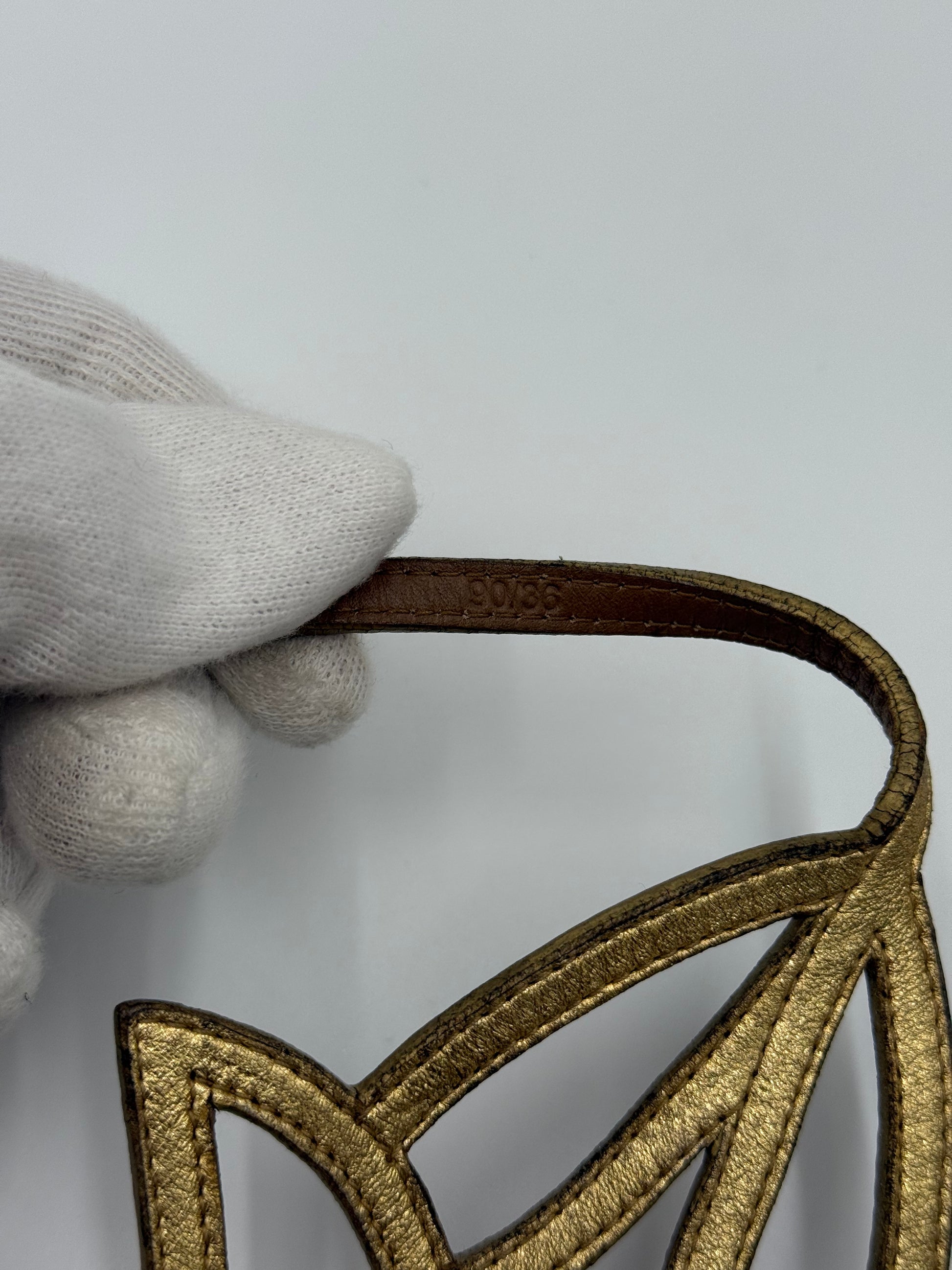 Miu Miu Borsa Vintage Stella a Tracolla in Pelle Bianca - Pally Vintage Closet