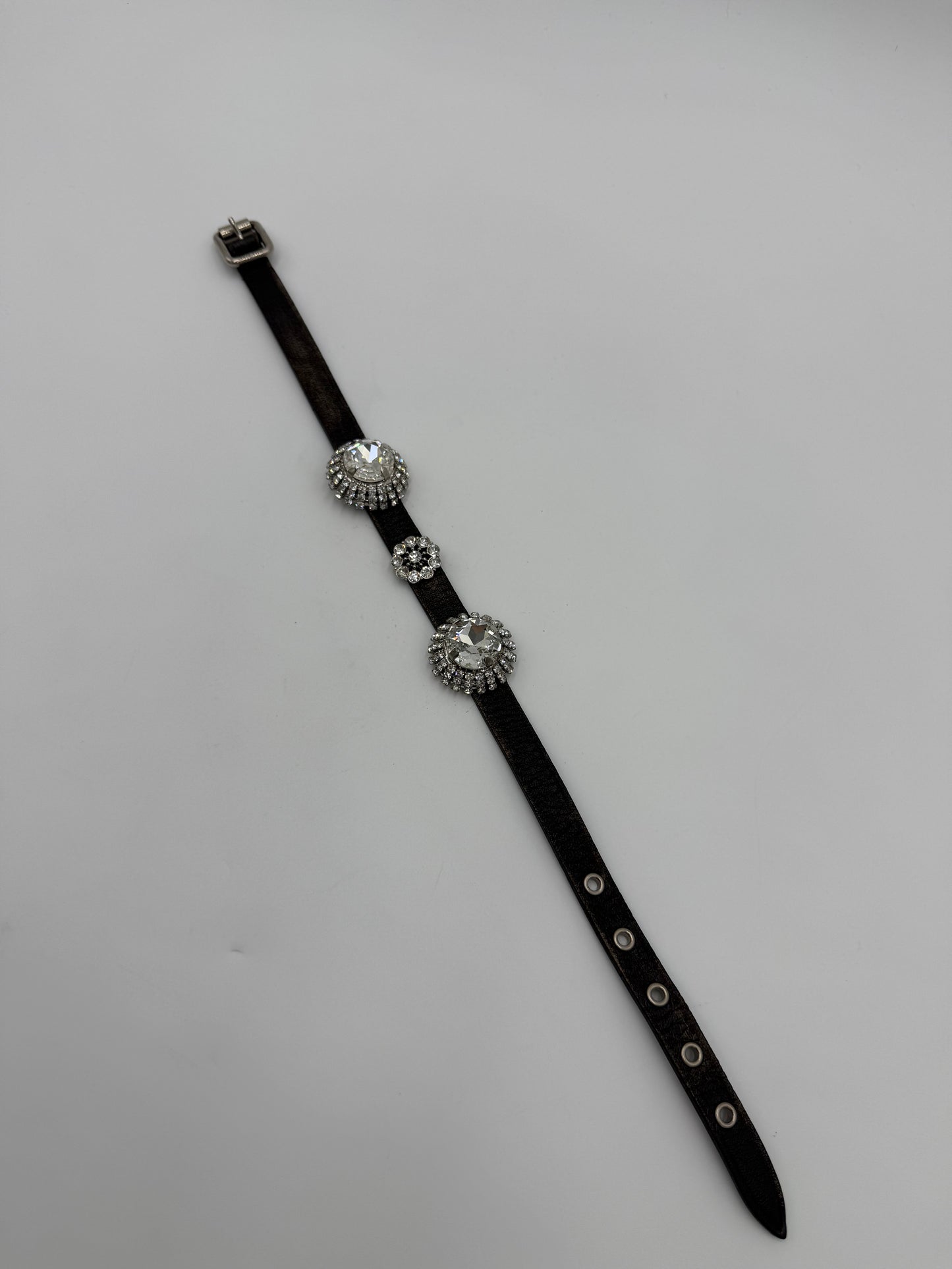 Miu Miu Choker in Pelle con Cristalli Oversize Marrone Scuro