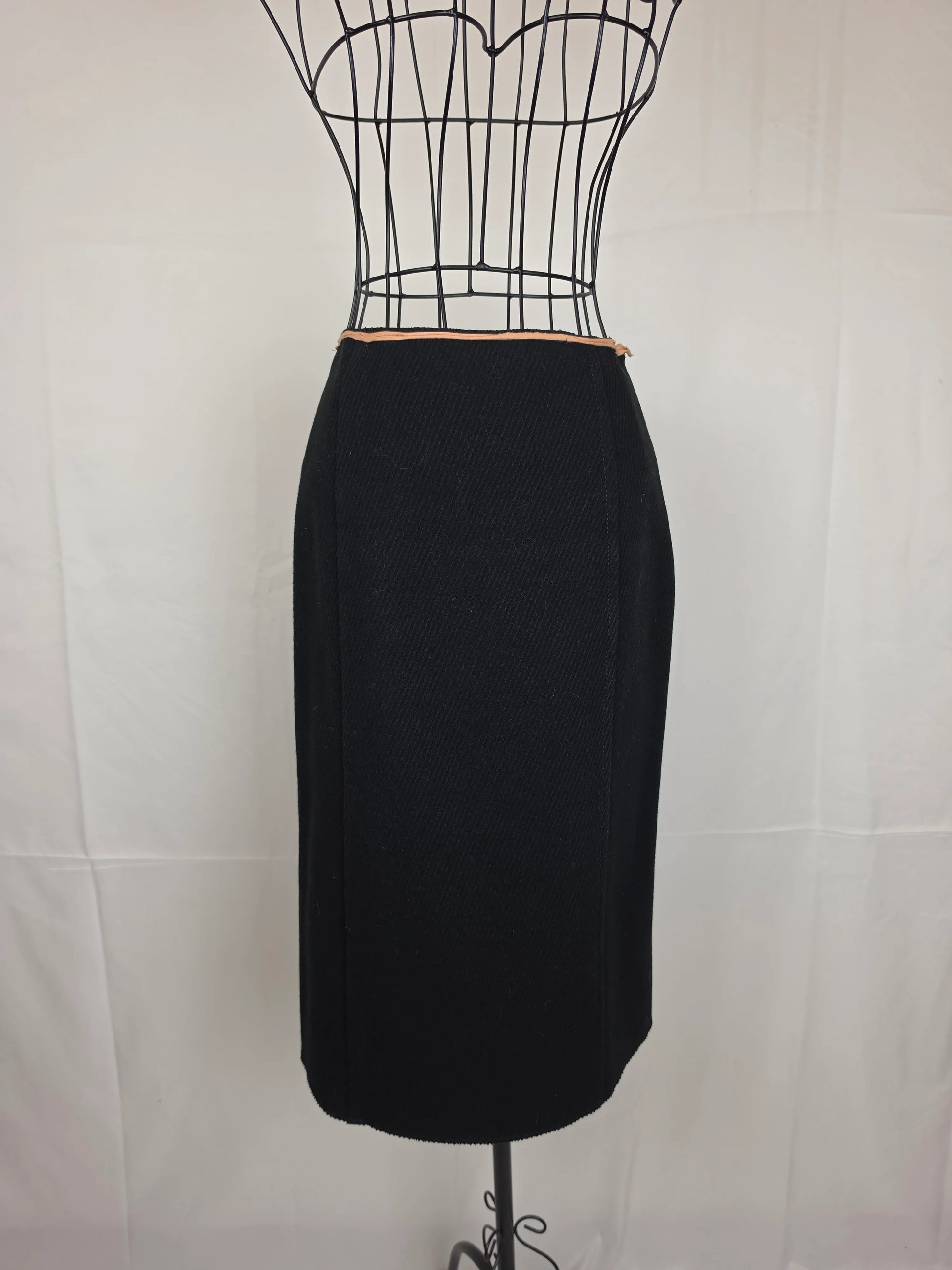 C9E8A447-75B0-4CB7-8F4A-E2B195891C82 - Pally Vintage Closet