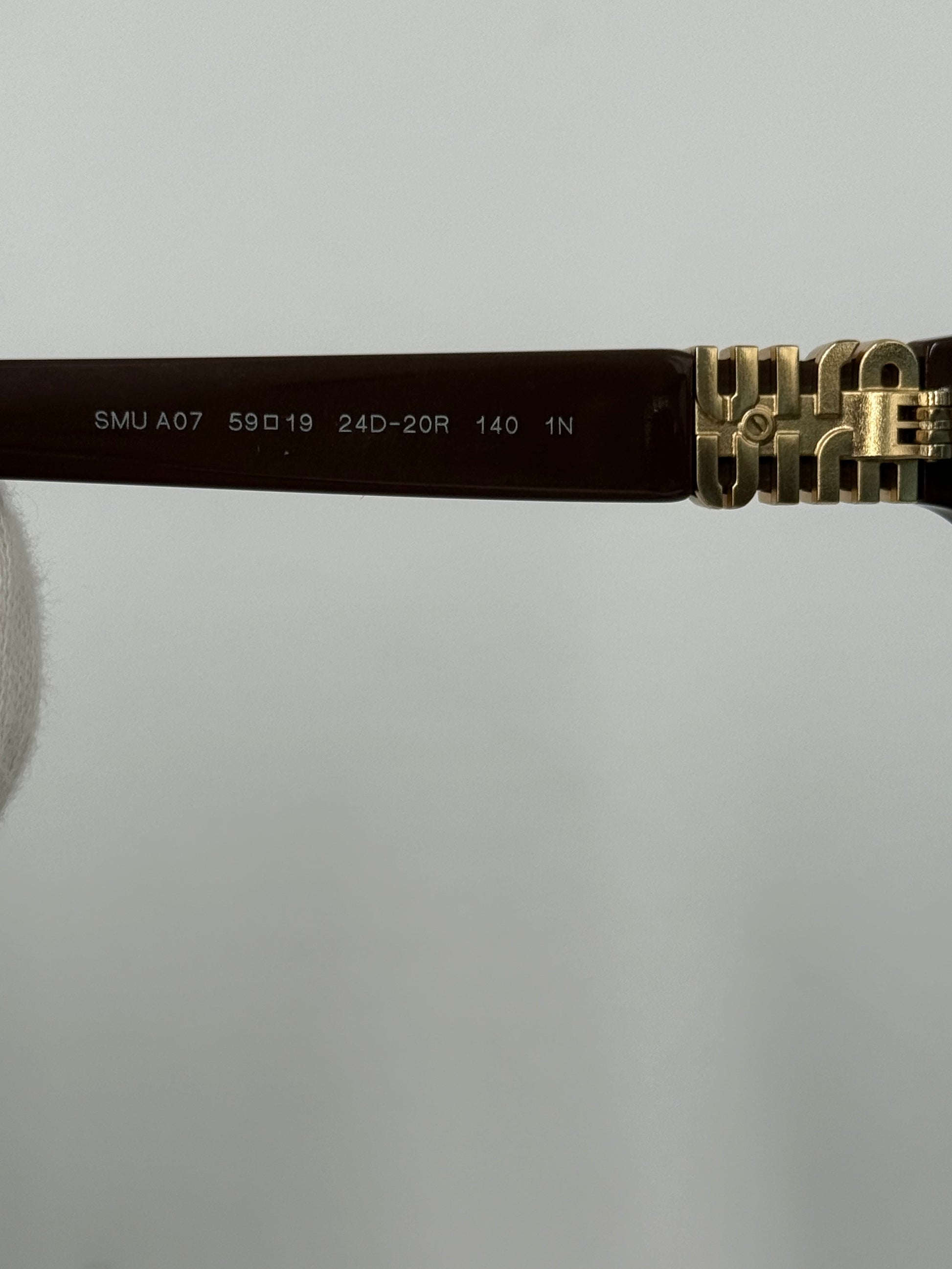 Miu Miu Occhiali da Sole Oversize in Acetato Marrone - Pally Vintage Closet