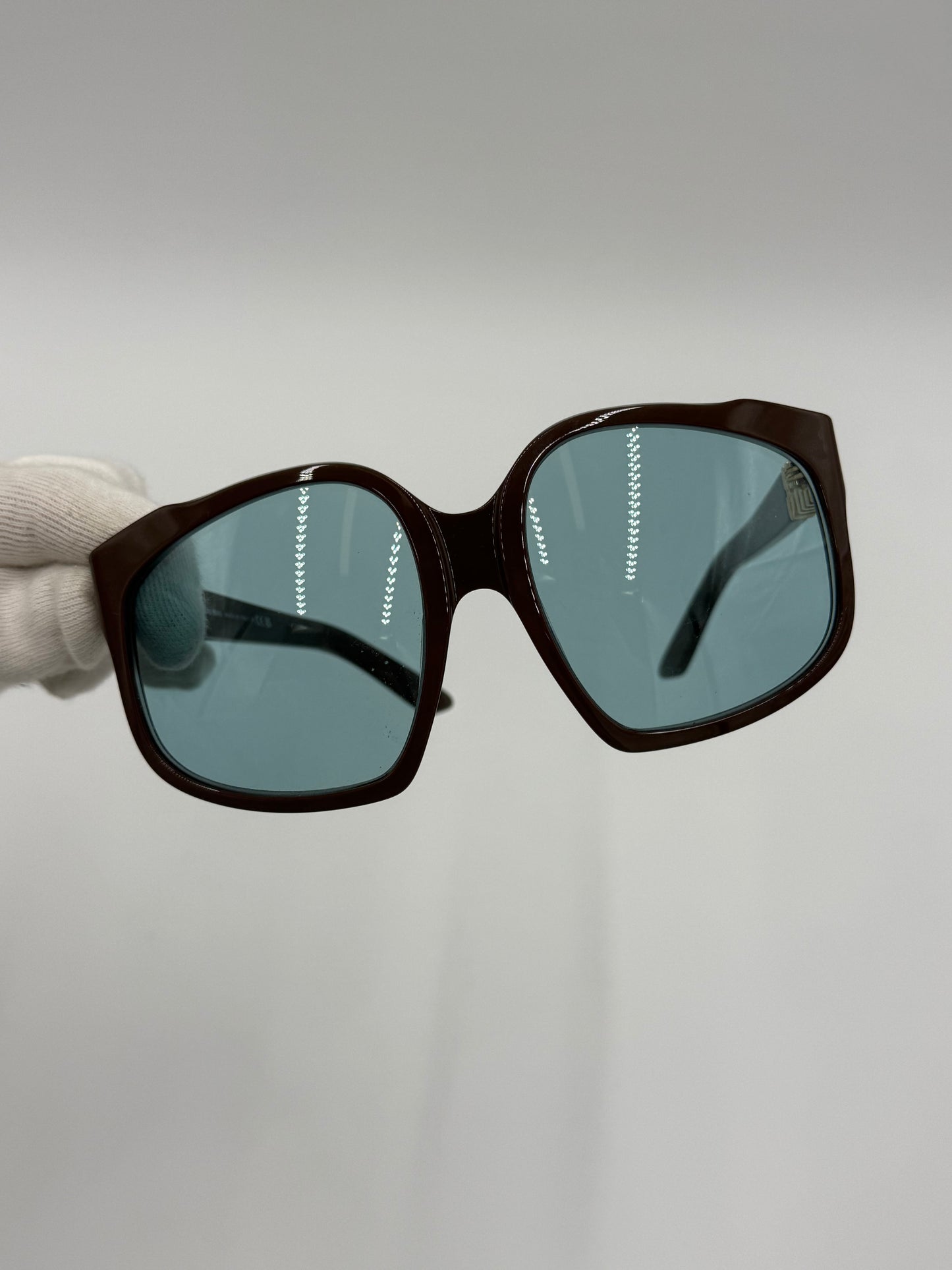 Miu Miu Occhiali da Sole Oversize in Acetato Marrone - Pally Vintage Closet