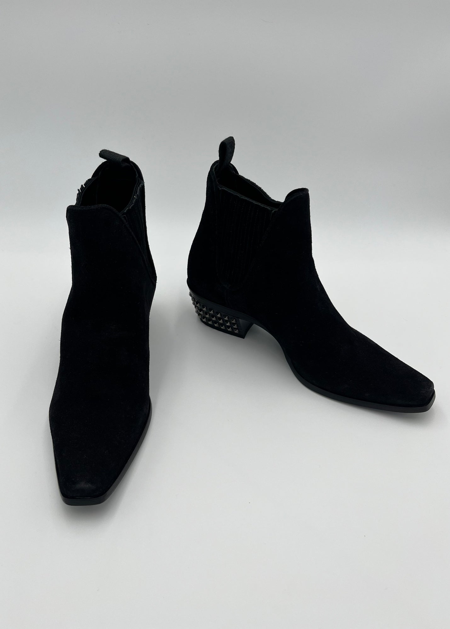 Miu Miu Stivaletti Suede Nero