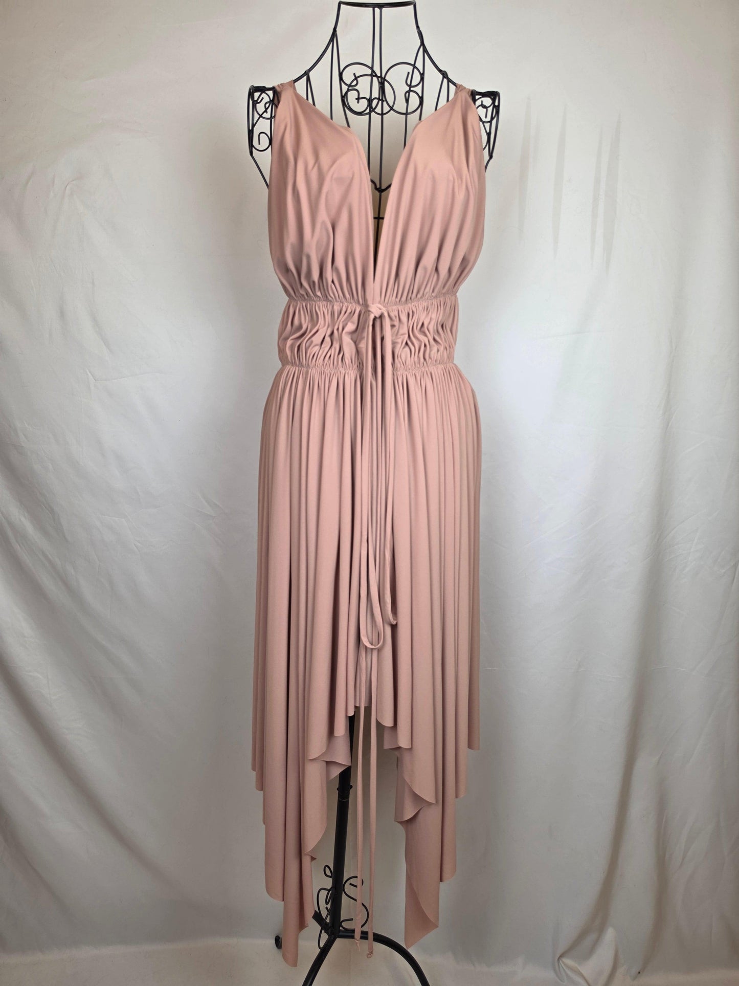 Norma Kamali Abito Midi Asimmetrico con Scollo Profondo Rosa Cipria - Pally Vintage Closet