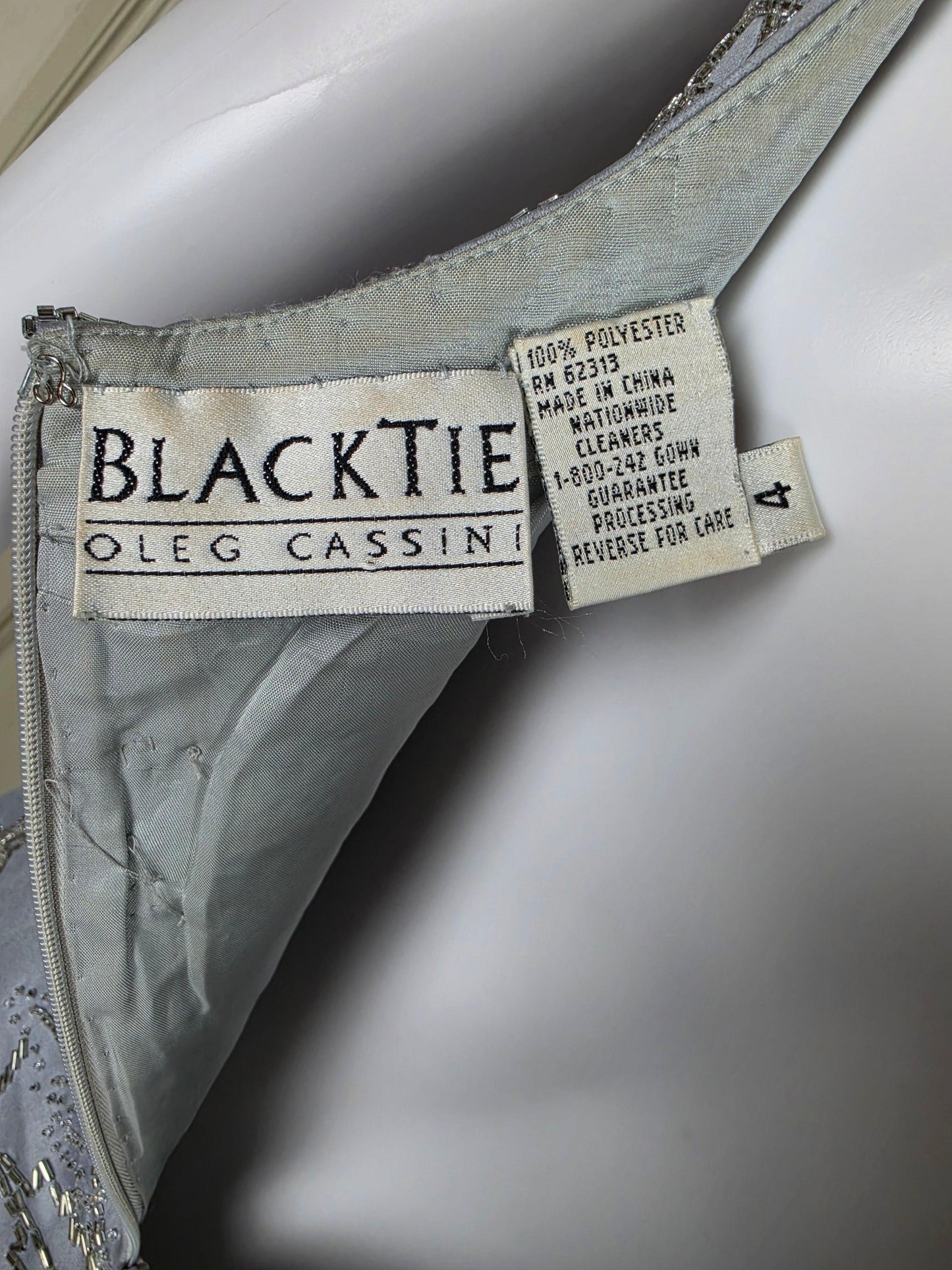 Oleg Cassini Black Tie Abito da Sera Vintage Ghiaccio con Ricami Floreali Grigio - Pally Vintage Closet