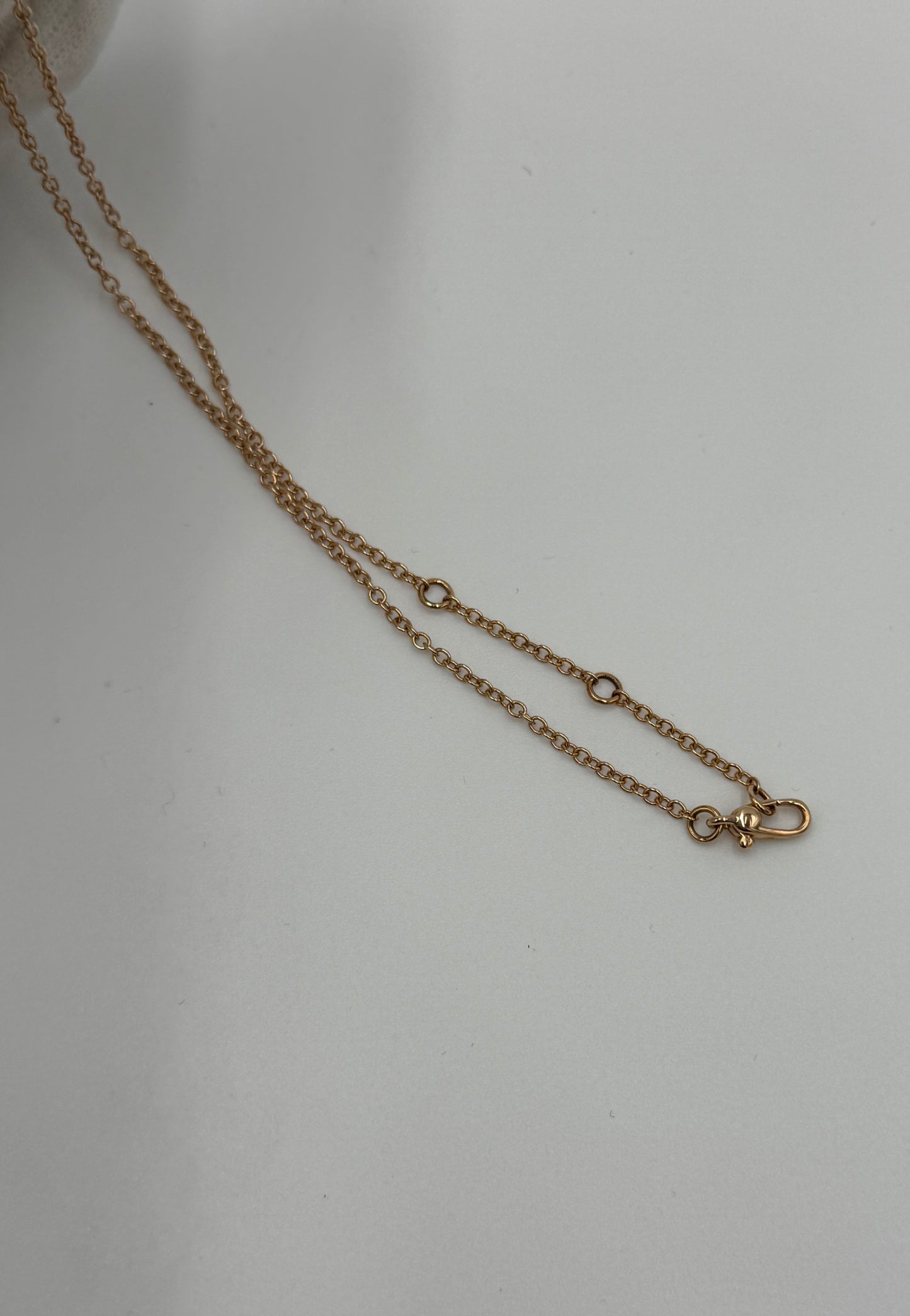 Pomellato Collana con Ciondolo Nudo Petit in Oro Rosa e Pavé di Diamanti - Pally Vintage Closet